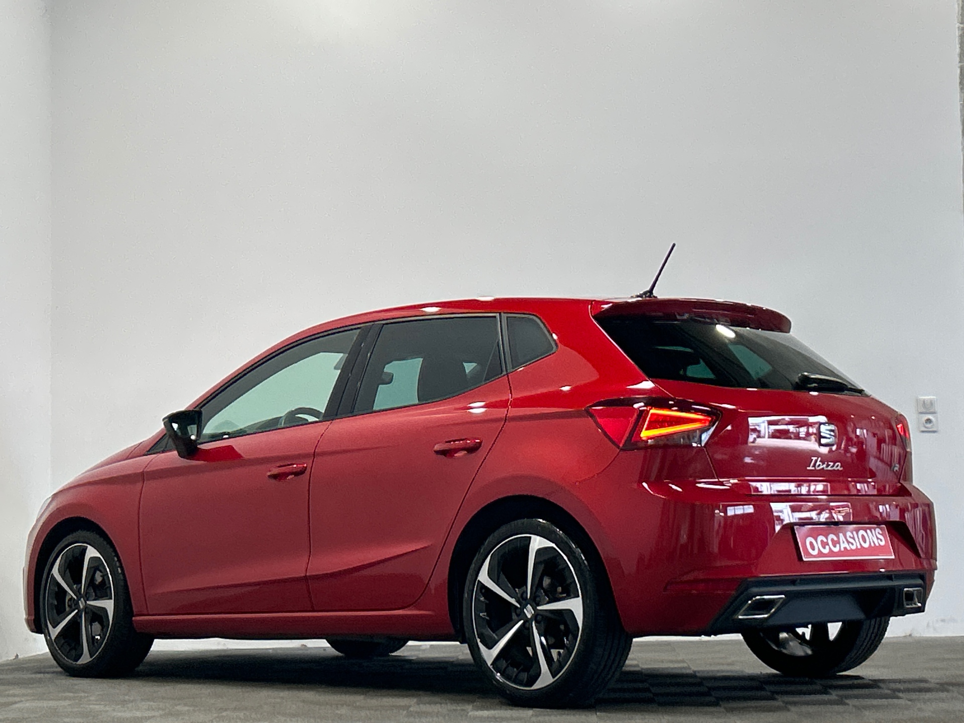 SEAT IBIZA 1.0 TSI 110 ch S/S DSG7 FR