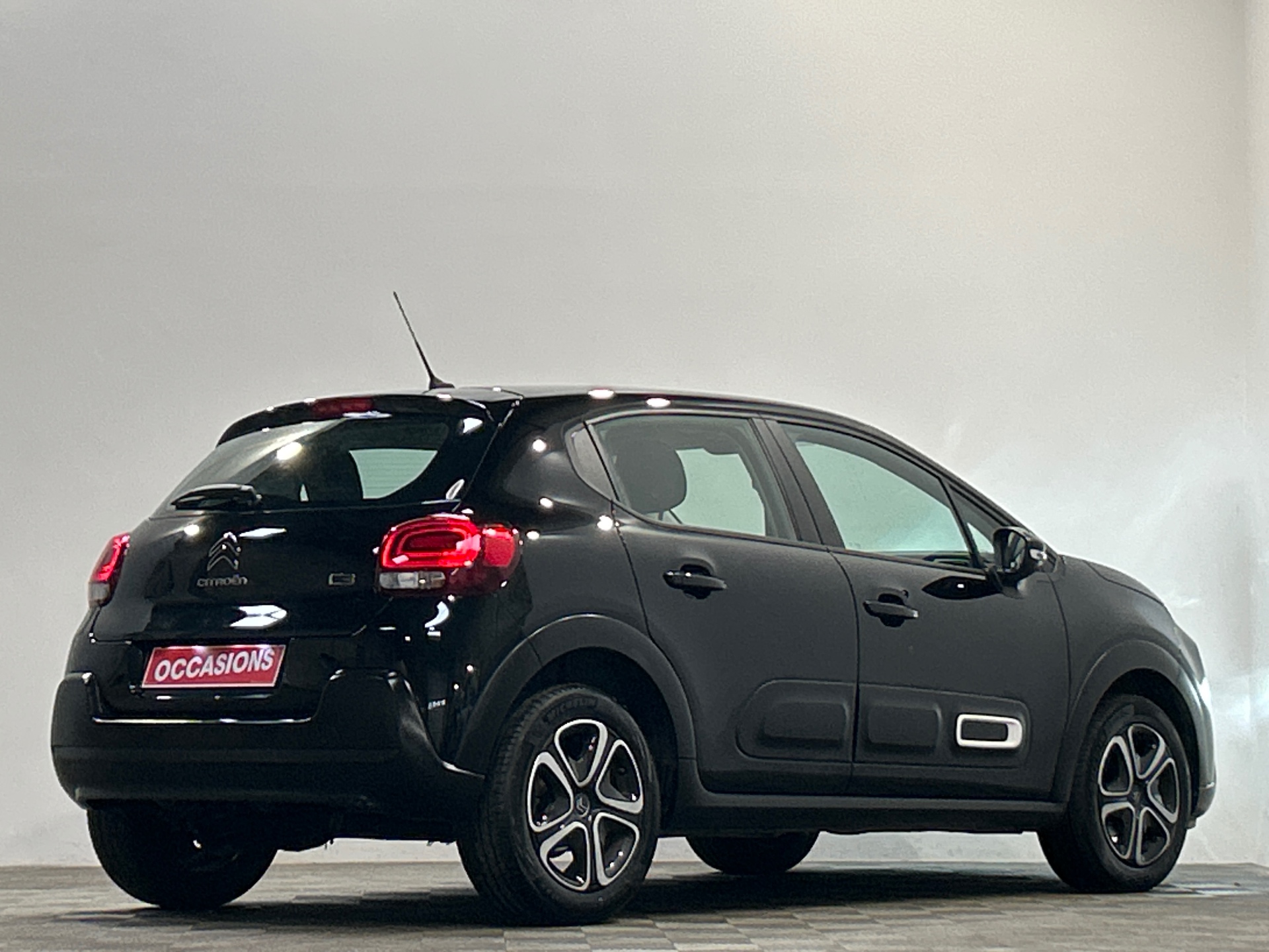 CITROEN C3 PureTech 110 BVM6 Plus