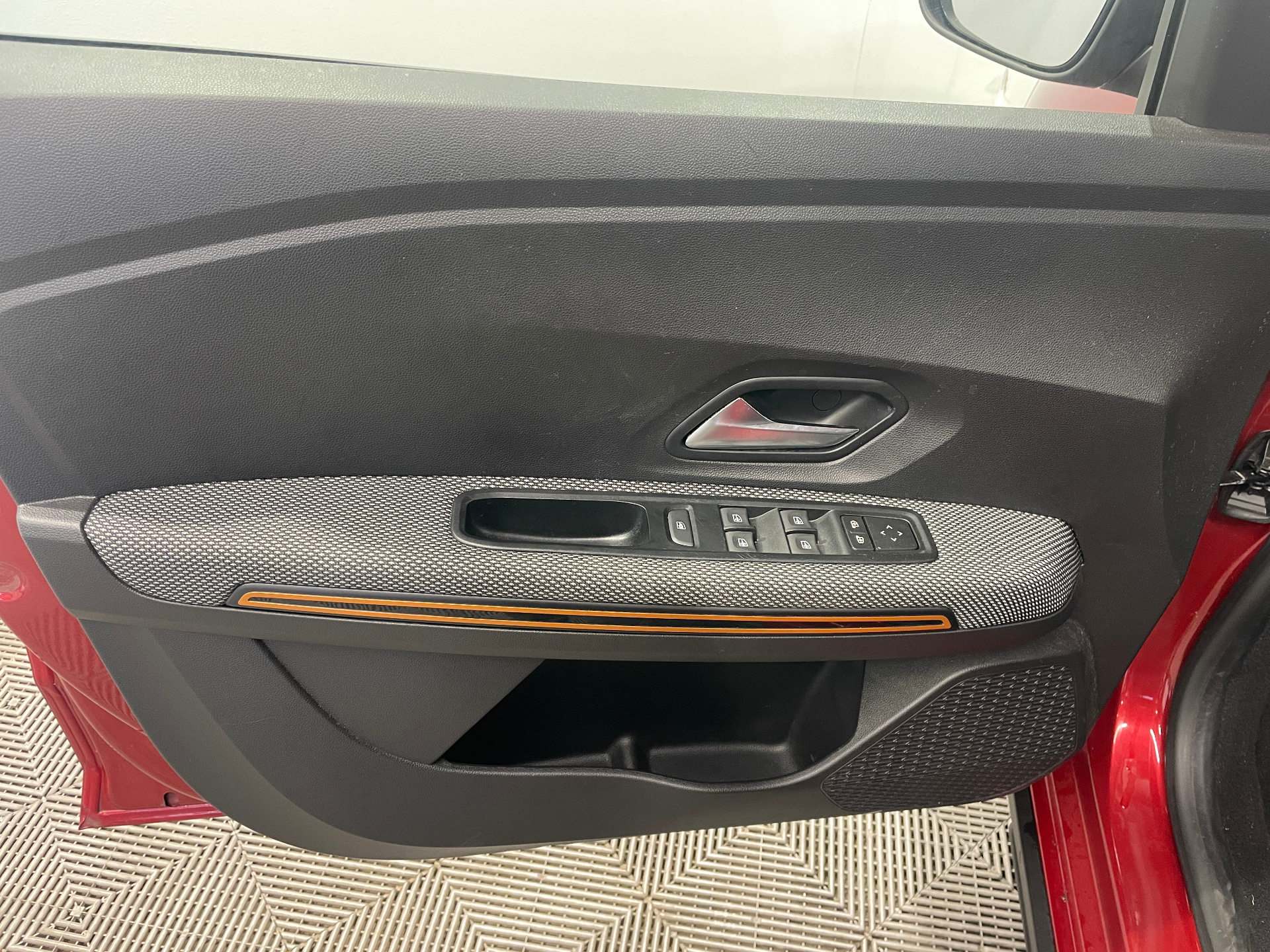 DACIA SANDERO TCe 90 - 22 Stepway Confort