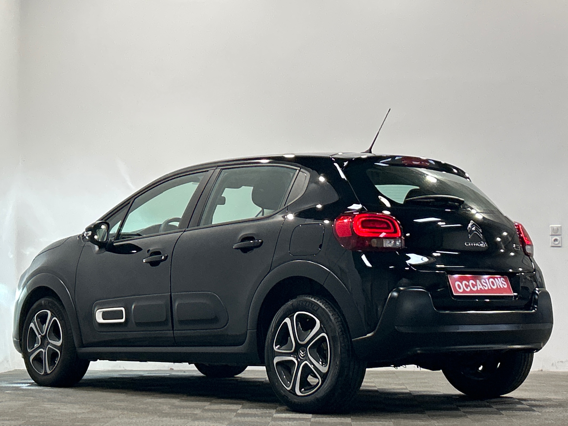 CITROEN C3 PureTech 110 BVM6 Plus