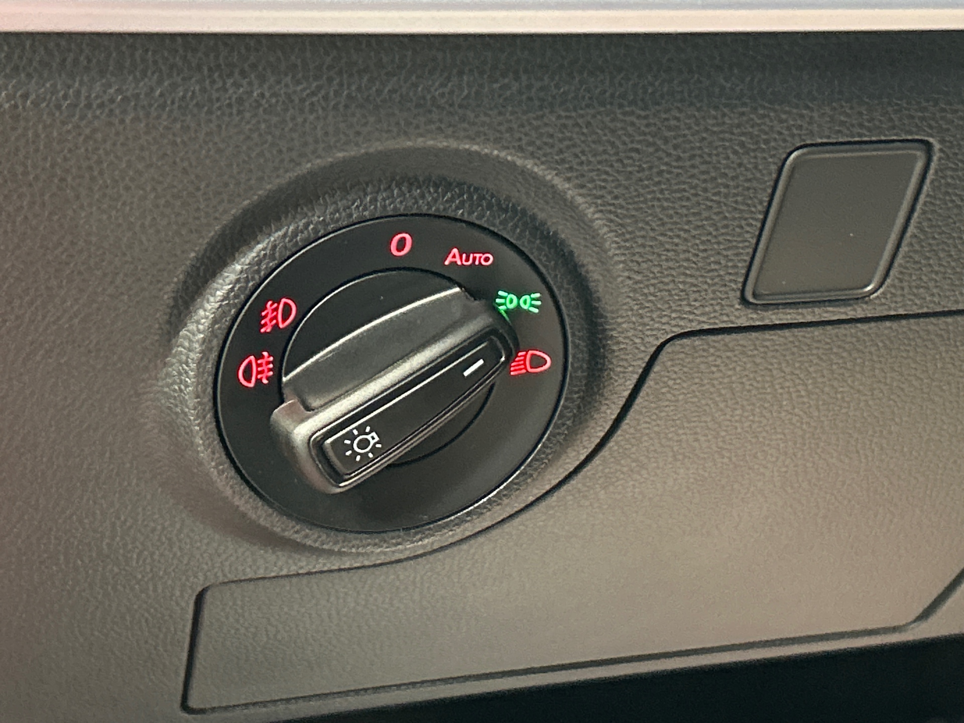 SEAT IBIZA 1.0 TSI 110 ch S/S DSG7 FR