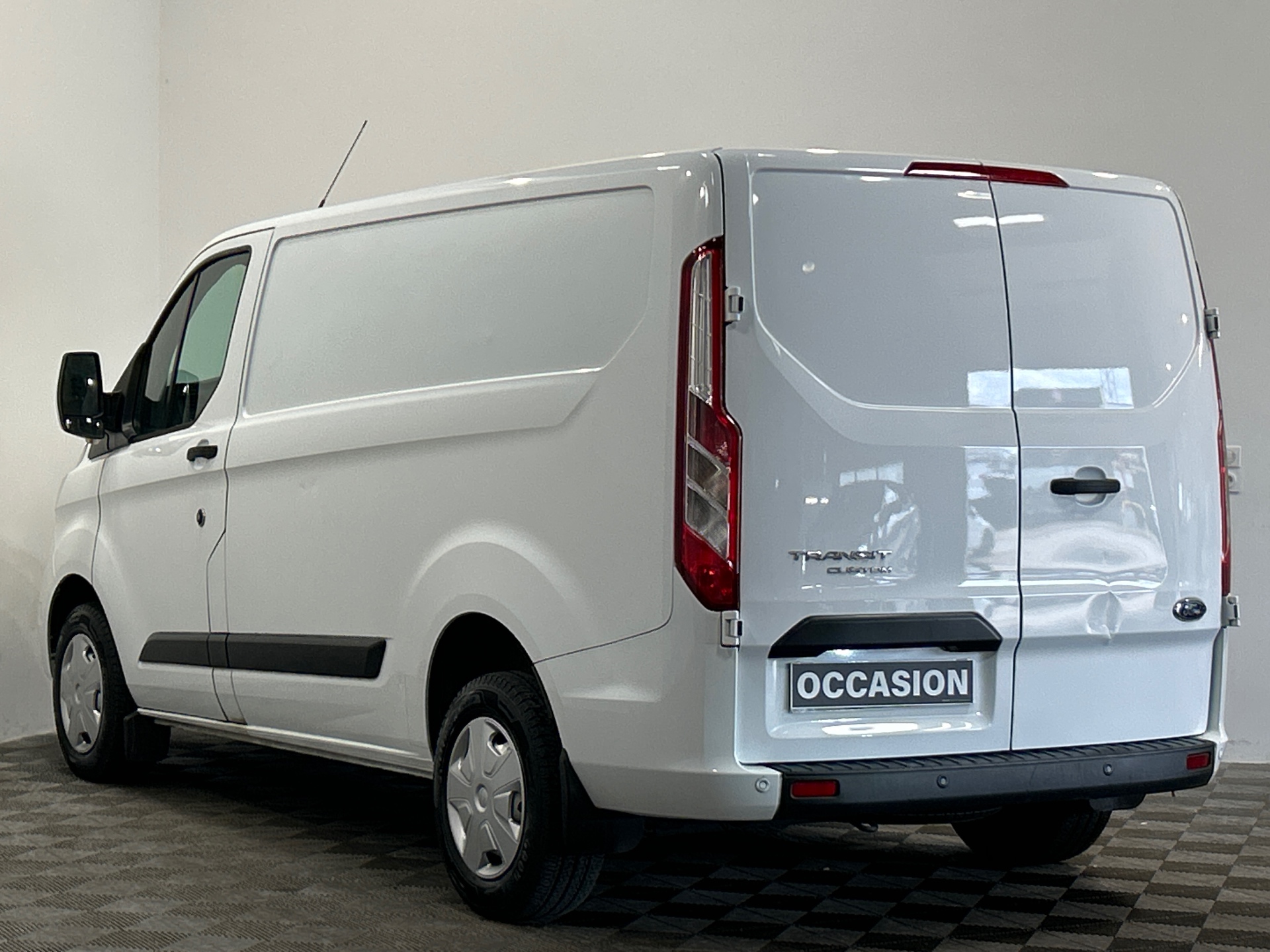 FORD TRANSIT CUSTOM Fg 280 L1H1 2.0 EcoBlue 130 Trend Business