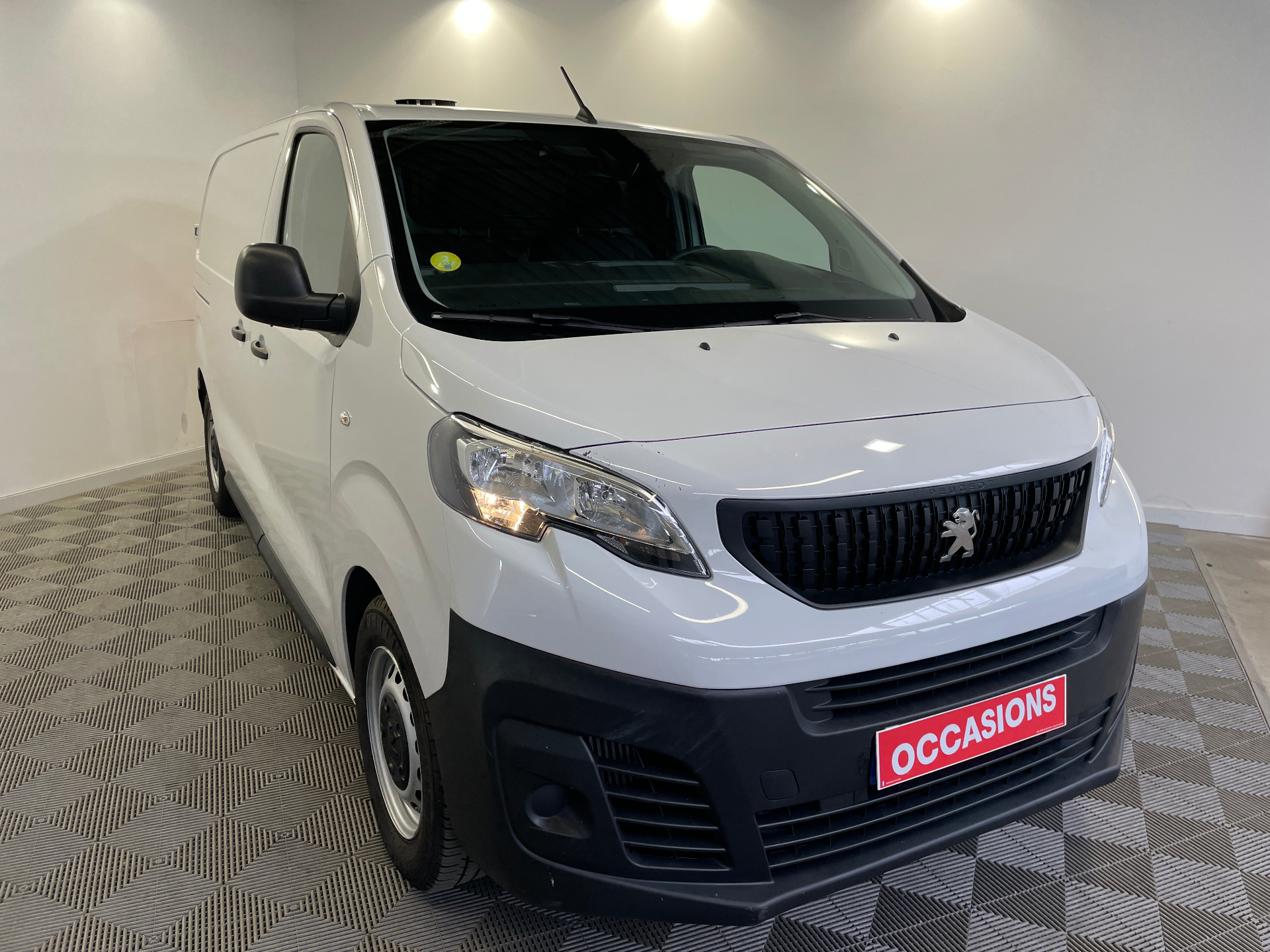 PEUGEOT EXPERT FOURGON FGN M DIESEL 120 CH MANUELLE