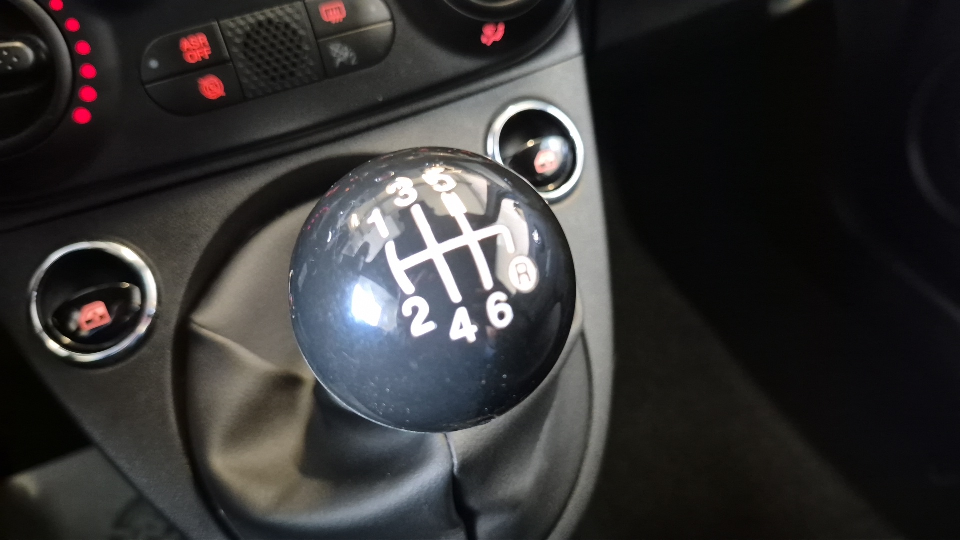 FIAT 500 SERIE 1 HYBRID 1.0 BSG 70C PACK & STYLE