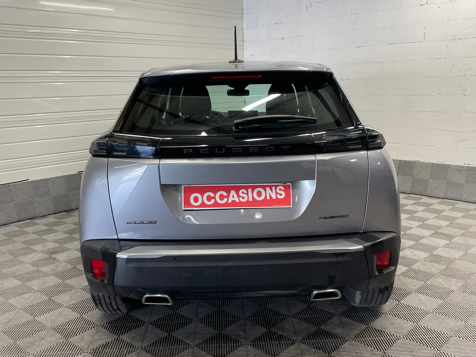 PEUGEOT 2008 STYLE HYBRID 145 CH E-DCS6