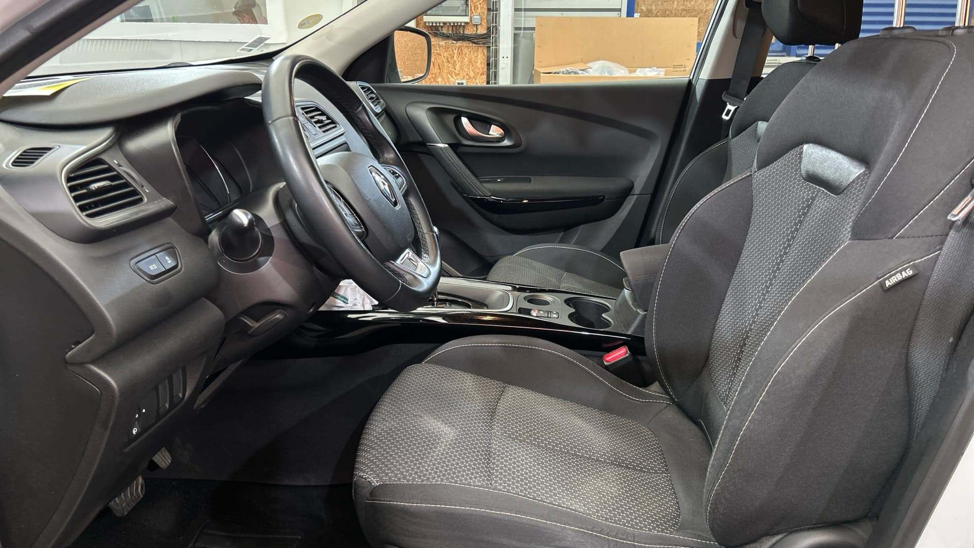 RENAULT KADJAR Blue dCi 115 EDC Business