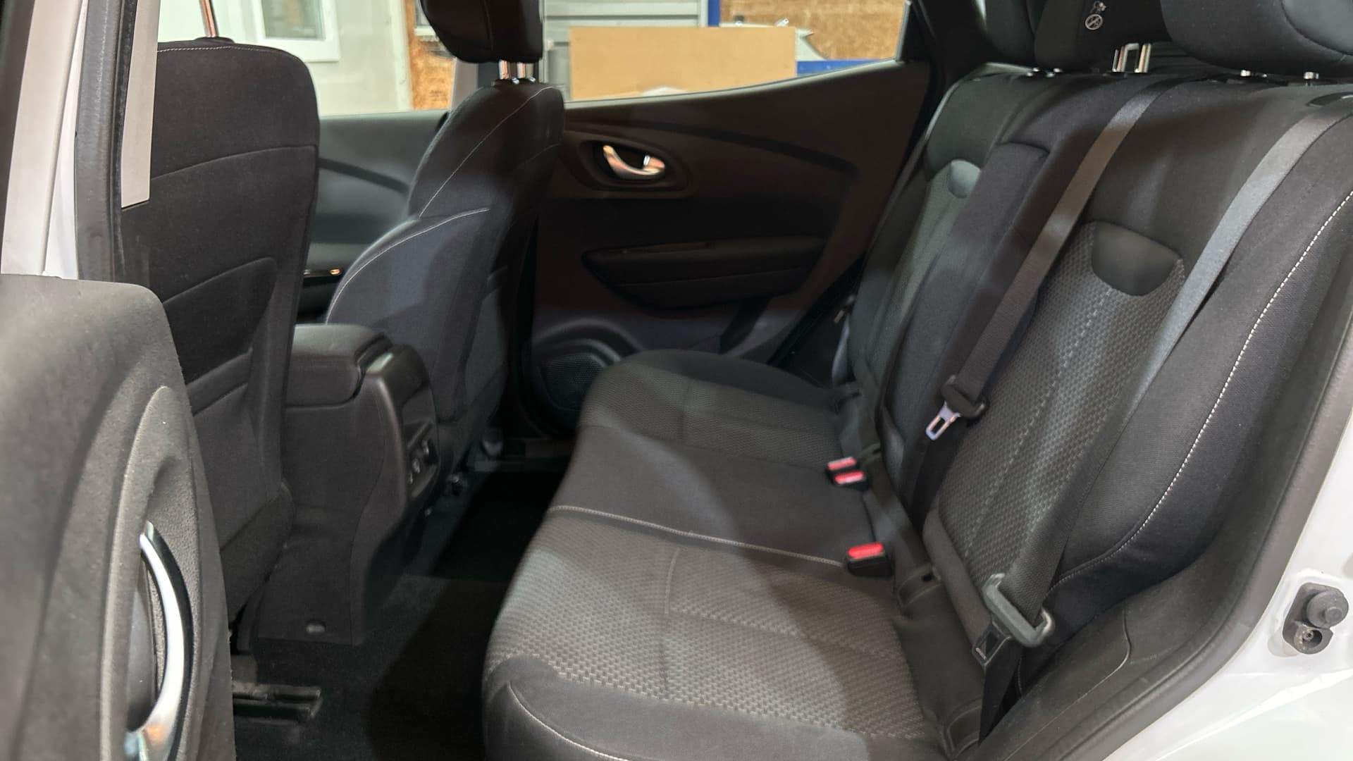 RENAULT KADJAR Blue dCi 115 EDC Business