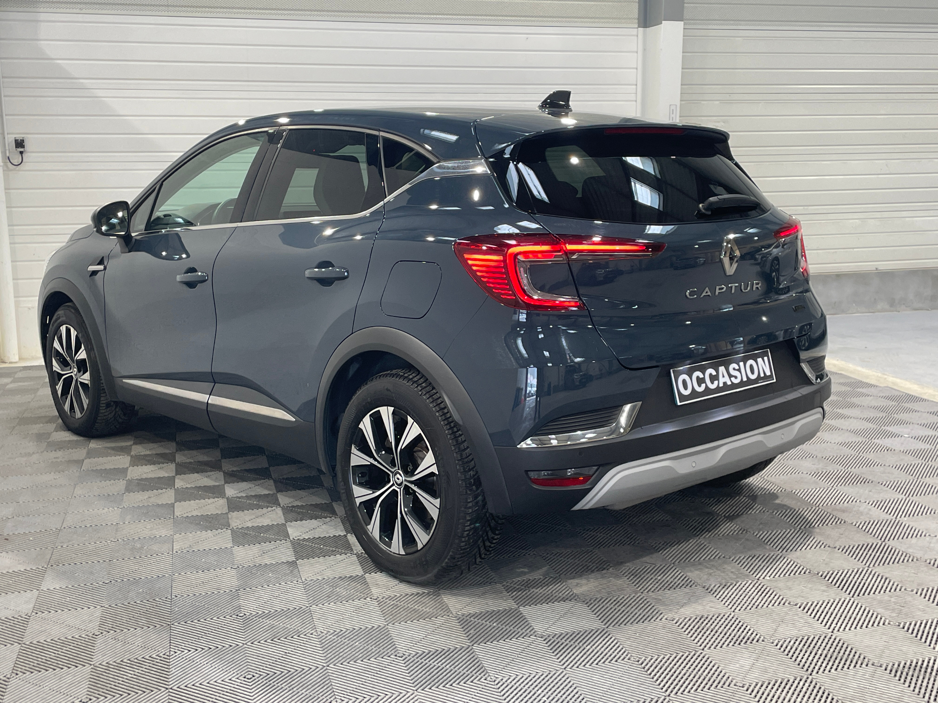 RENAULT  CAPTUR E-Tech hybride rechargeable 160 Techno