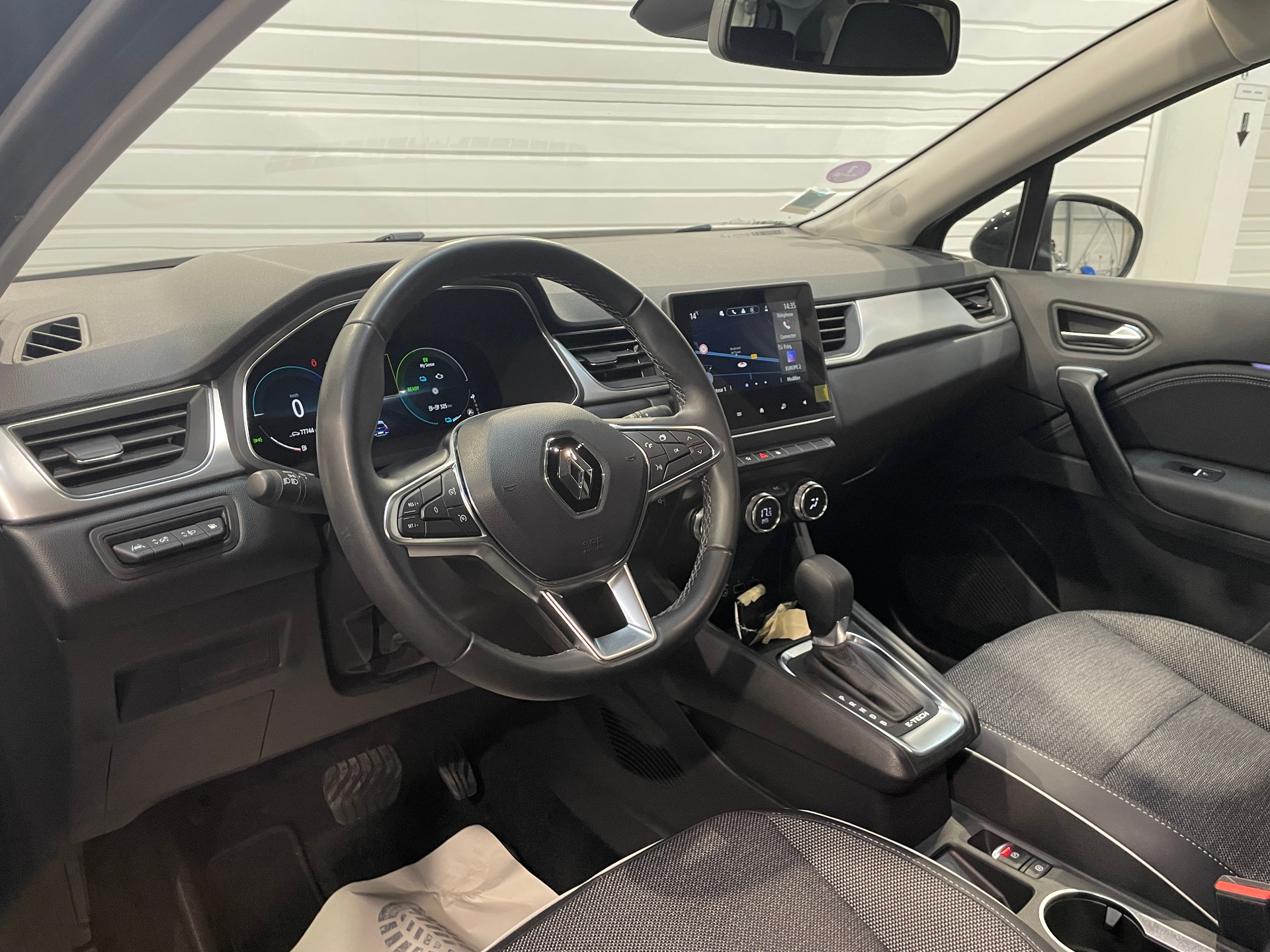 RENAULT  CAPTUR E-Tech hybride rechargeable 160 Techno