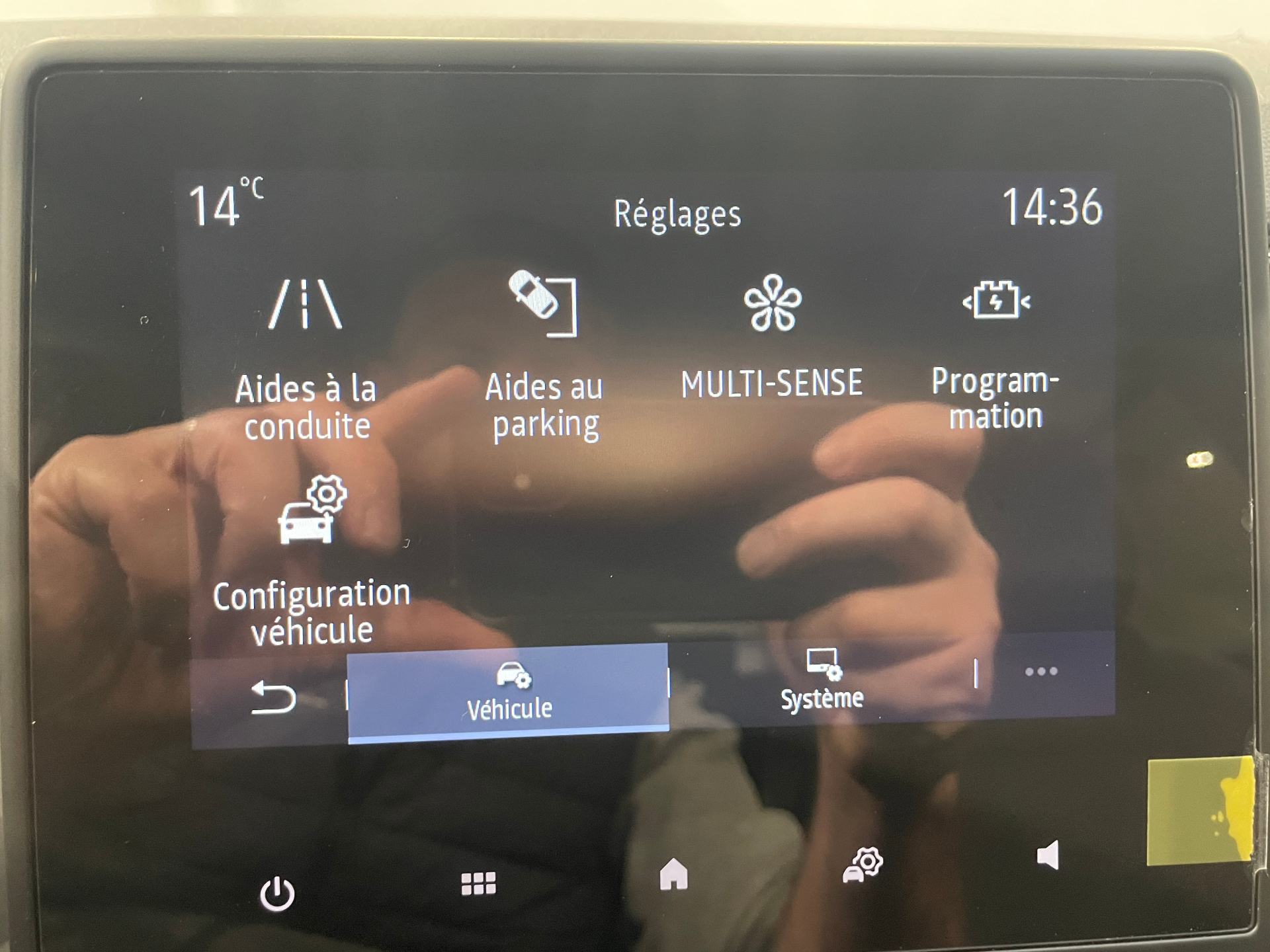 RENAULT  CAPTUR E-Tech hybride rechargeable 160 Techno