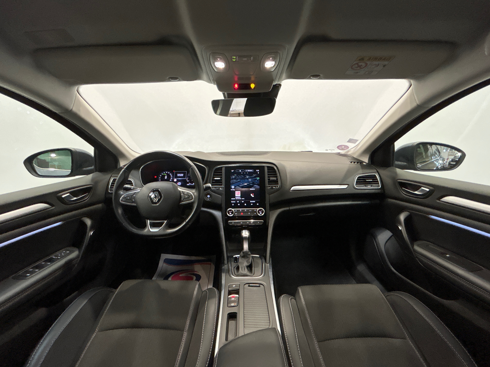 RENAULT MEGANE IV BERLINE TCe 140 EDC FAP - 20 Business Intens