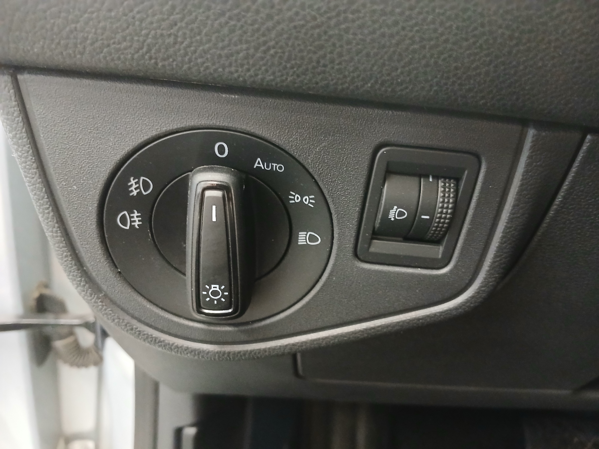 VOLKSWAGEN TAIGO TSI 115 HP LIFE DSG