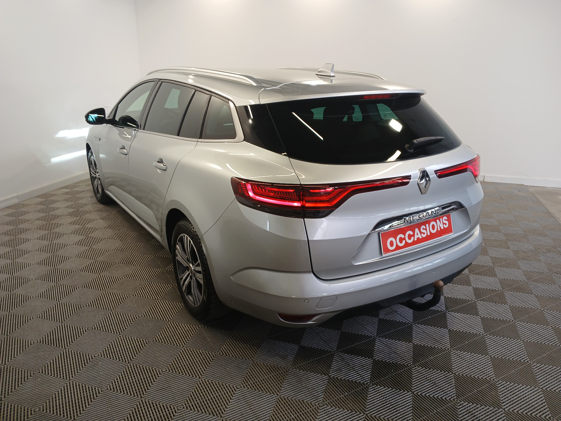 RENAULT MEGANE IV ESTATE Blue dCi 115 EDC - 21N Intens