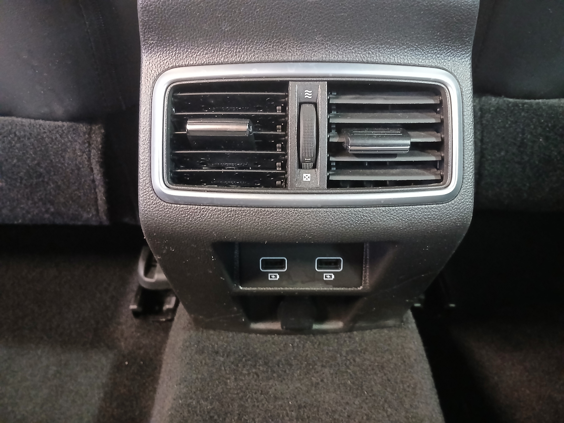 RENAULT MEGANE IV ESTATE Blue dCi 115 EDC - 21N Intens