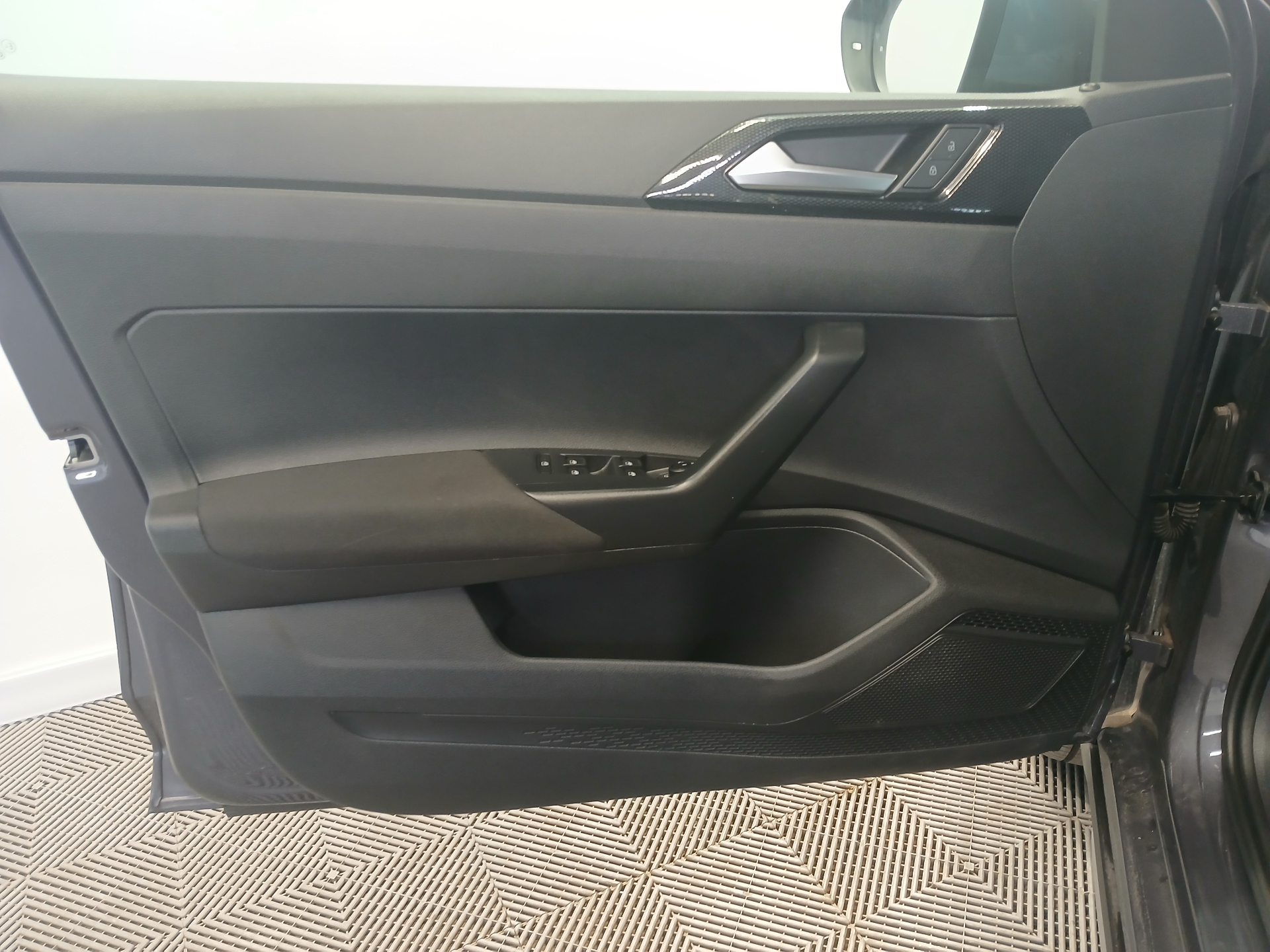 VOLKSWAGEN TAIGO TSI 115 HP LIFE DSG