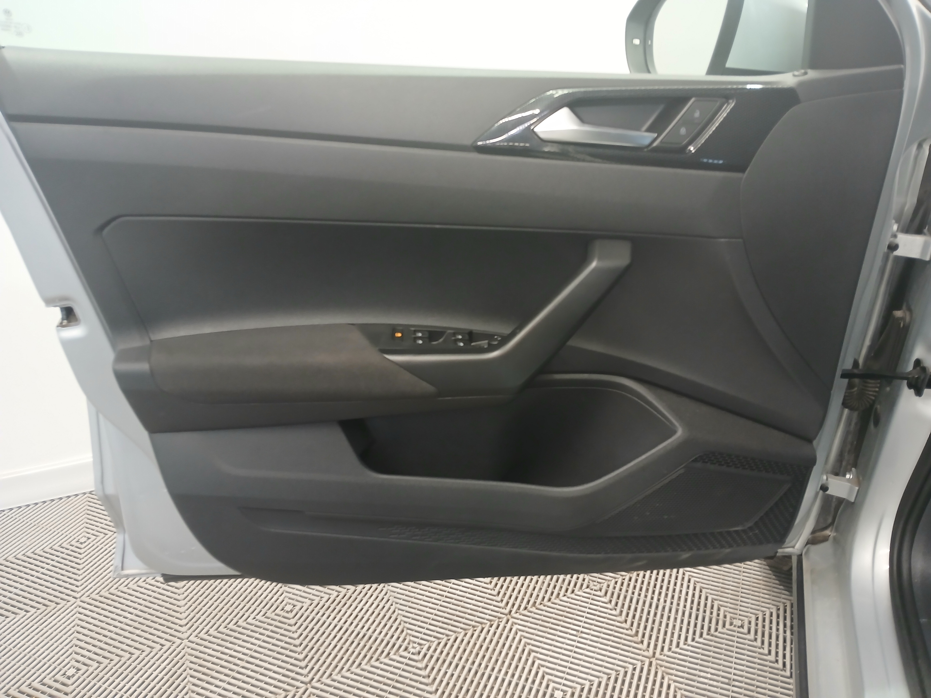 VOLKSWAGEN TAIGO TSI 115 HP LIFE DSG