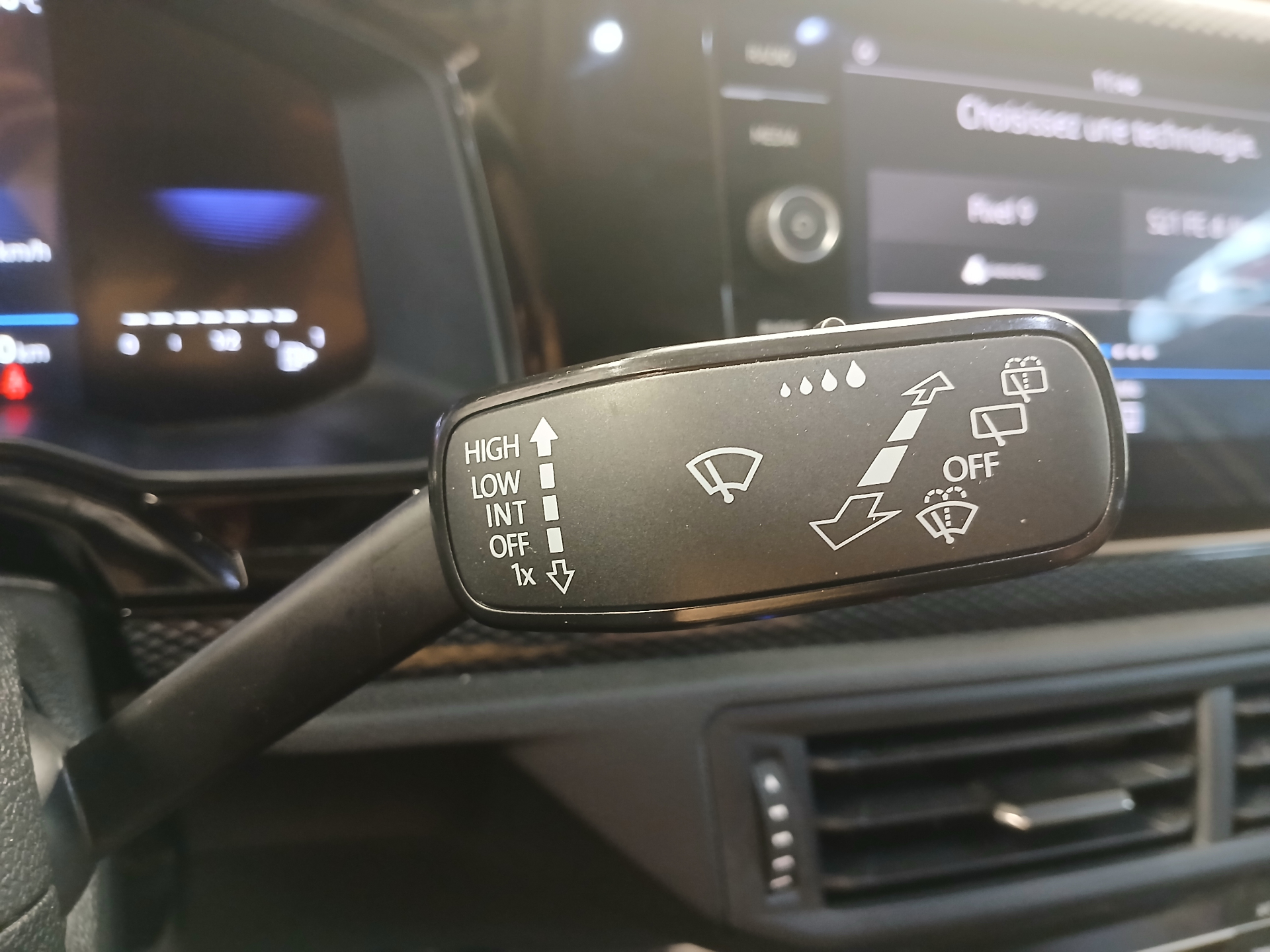 VOLKSWAGEN TAIGO TSI 115 HP LIFE DSG