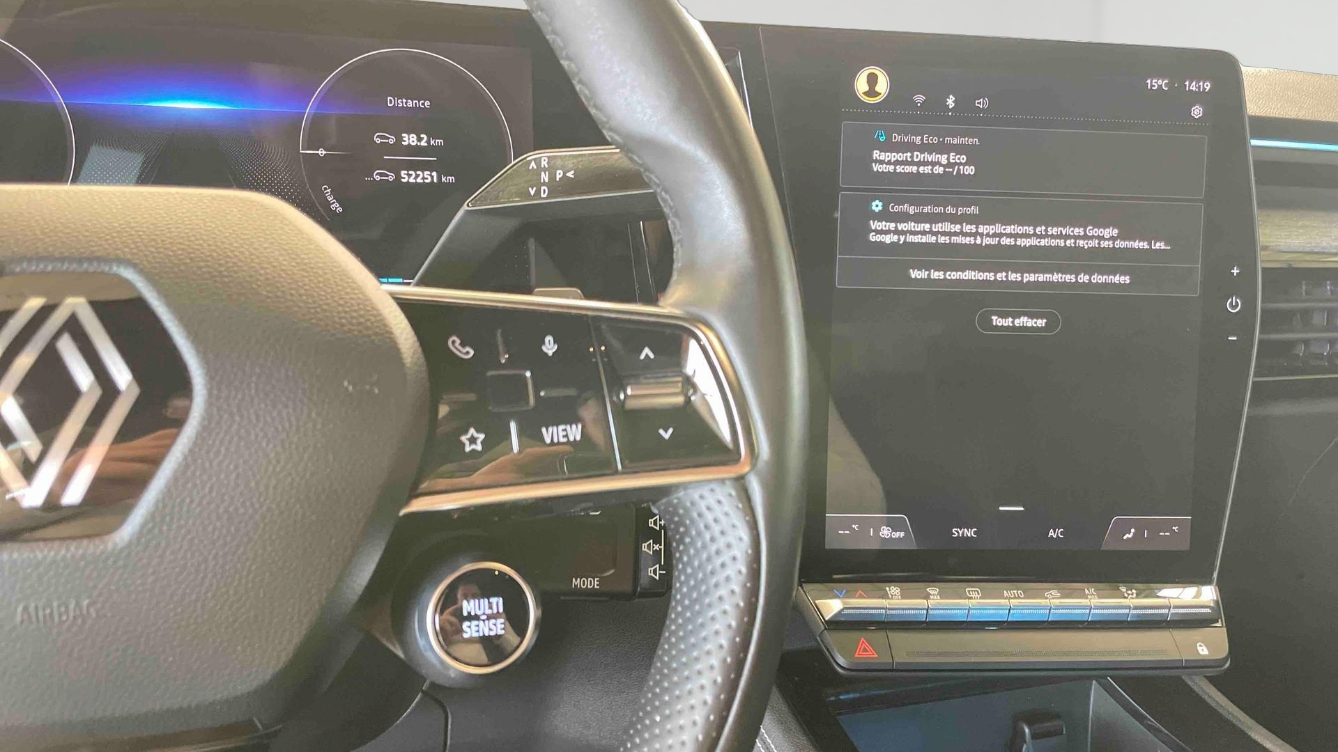 RENAULT AUSTRAL E-Tech hybrid 200 Techno