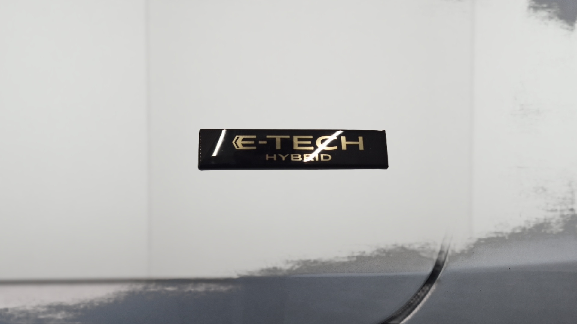 RENAULT CAPTUR E-Tech full hybrid 145 Evolution
