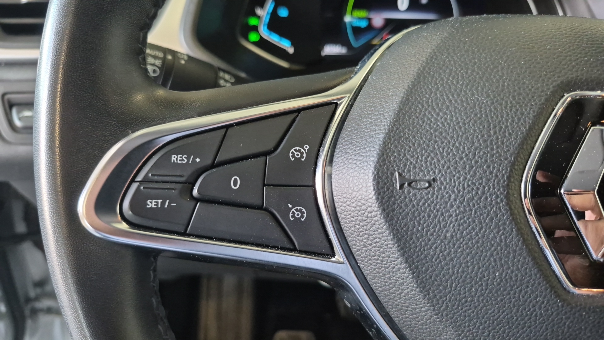 RENAULT CAPTUR E-Tech full hybrid 145 Evolution