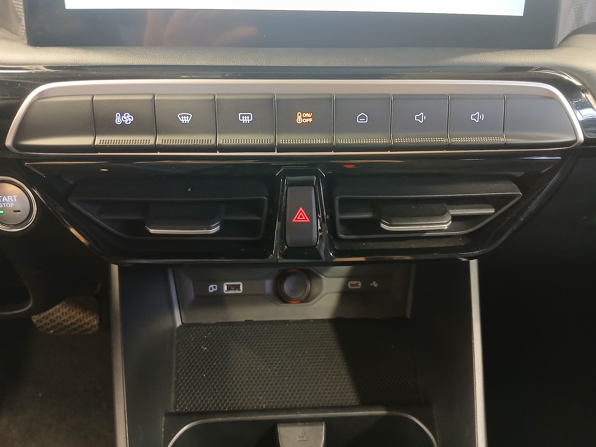 MG MG3 1.5 L Hybrid+ 195 ch Luxury