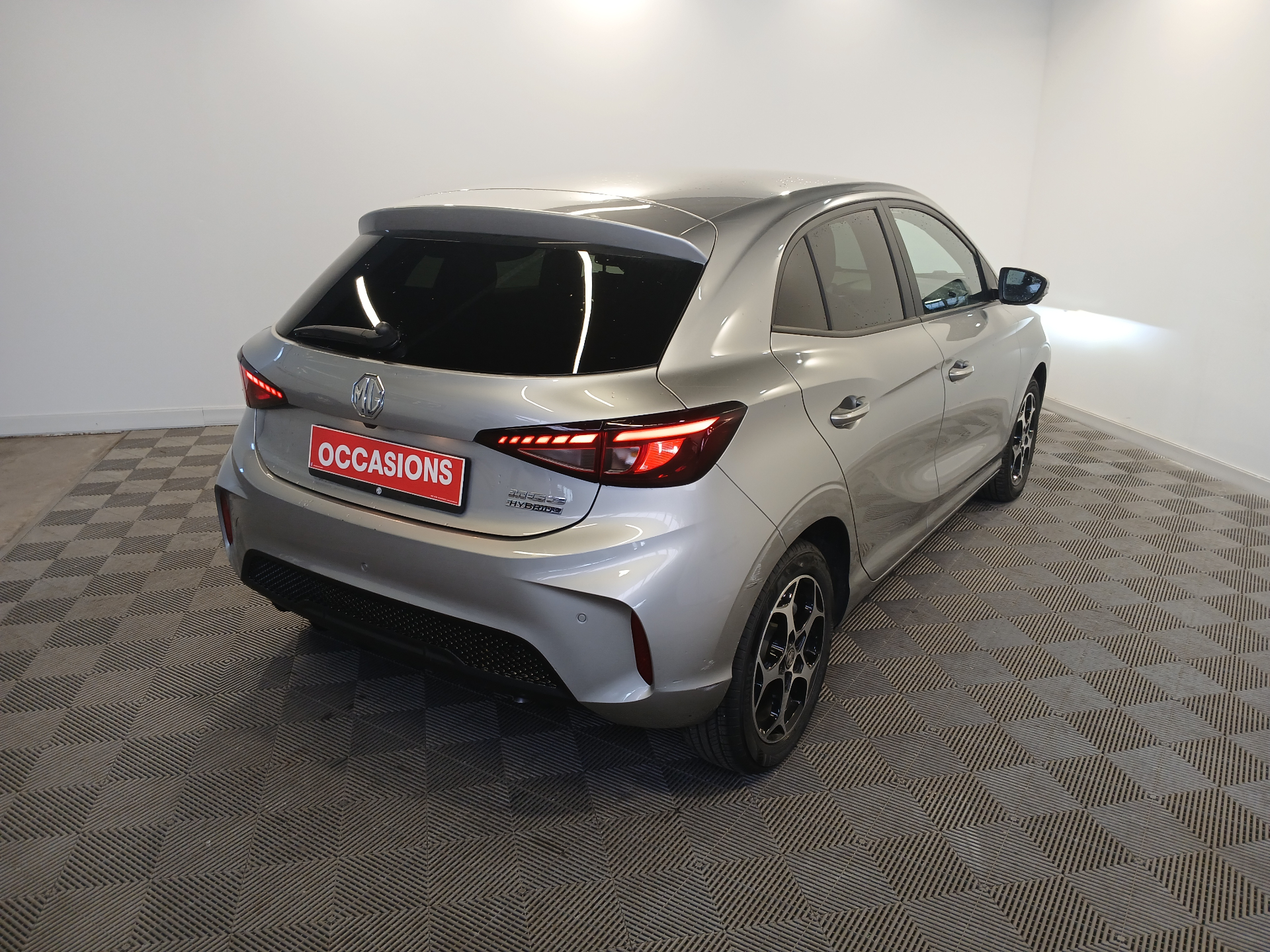 MG MG3 1.5 L Hybrid+ 195 ch Luxury
