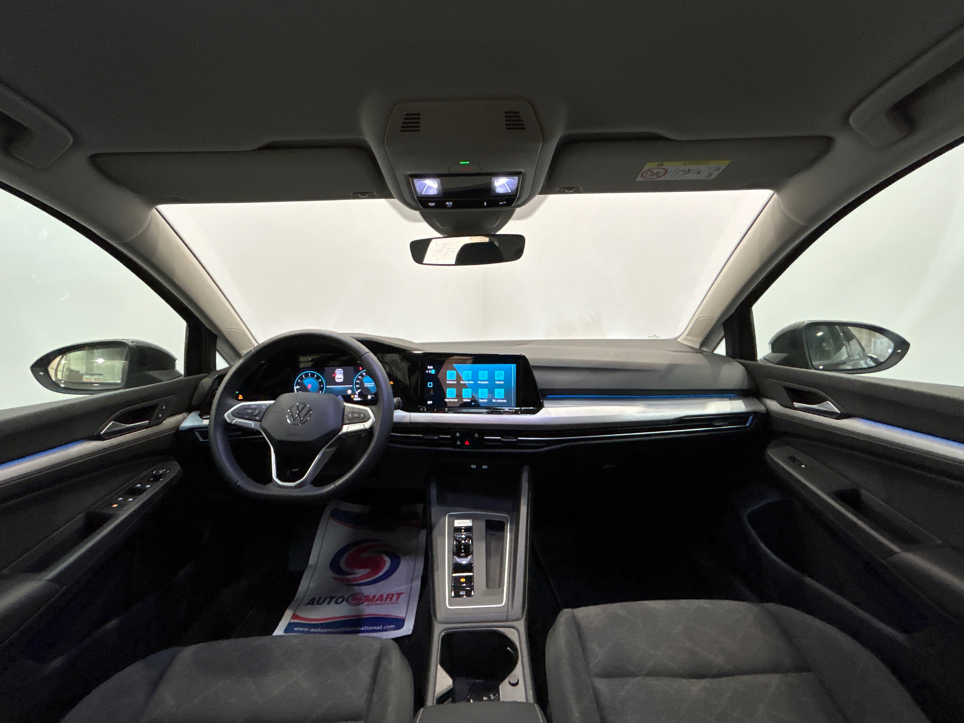 VOLKSWAGEN GOLF 1.0 eTSI OPF 110 DSG7 Life Business
