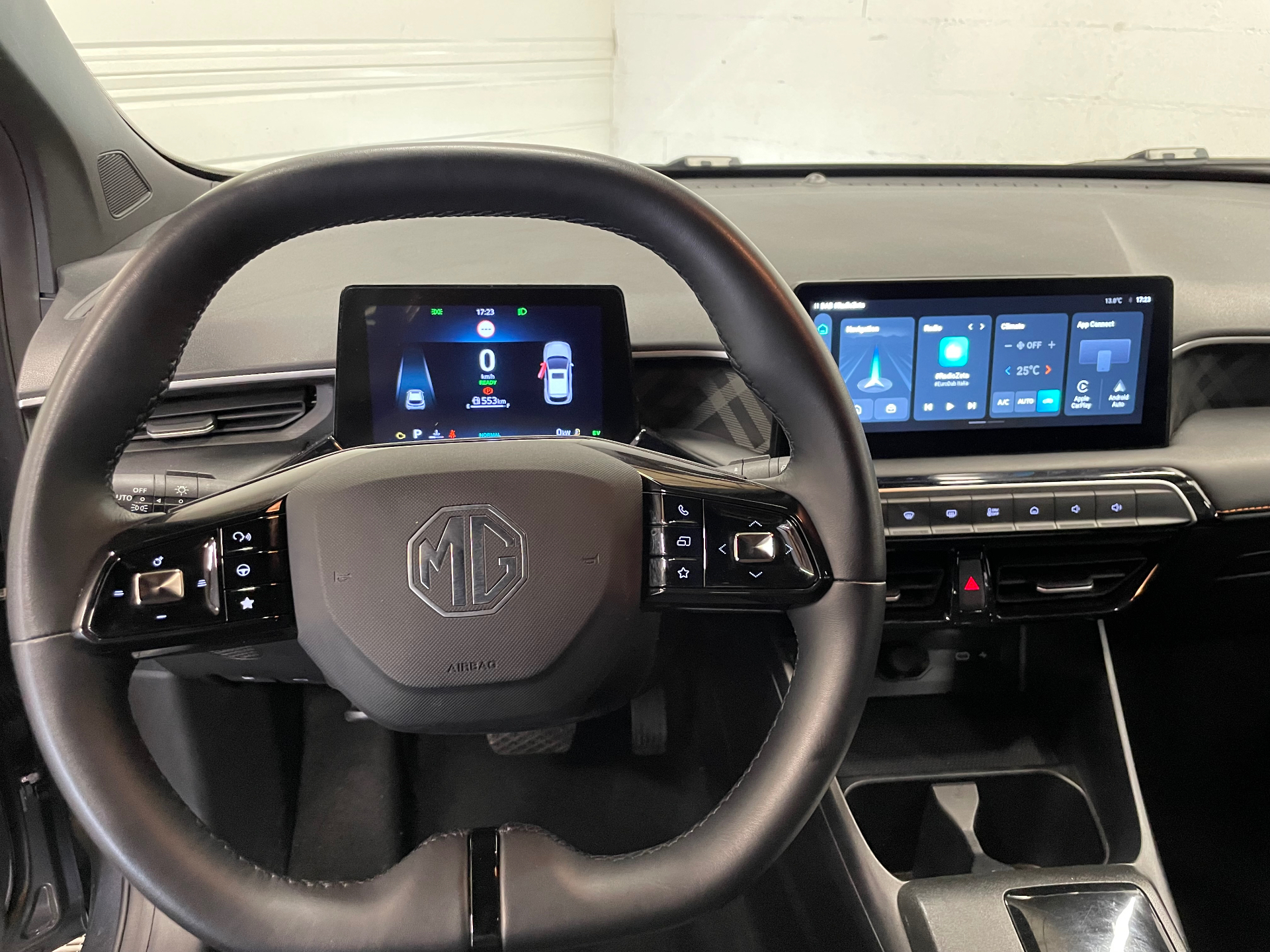 MG MG3 1.5 L Hybrid+ 195 ch Luxury