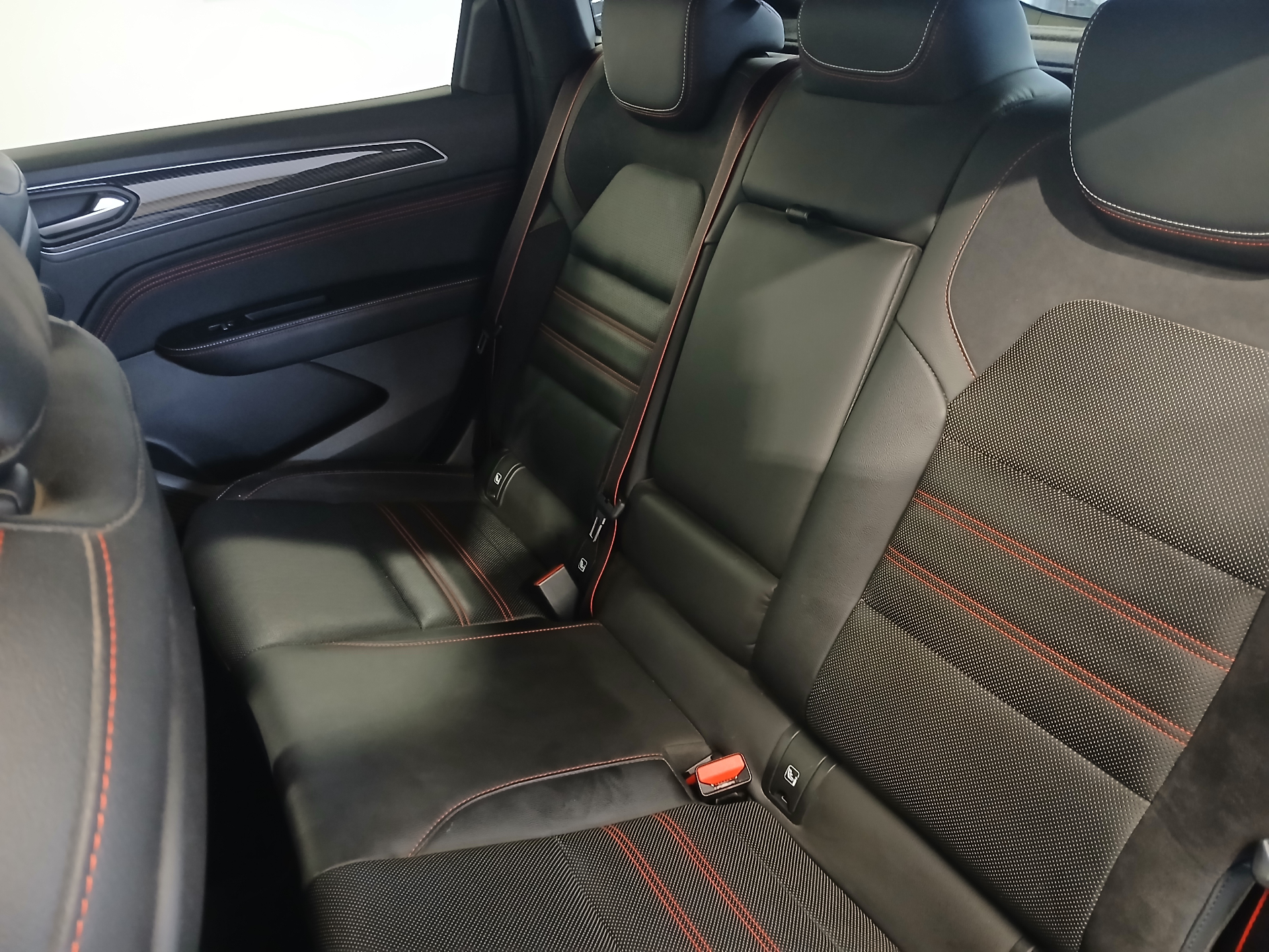 RENAULT ARKANA R.S. Line E-Tech full hybrid 145