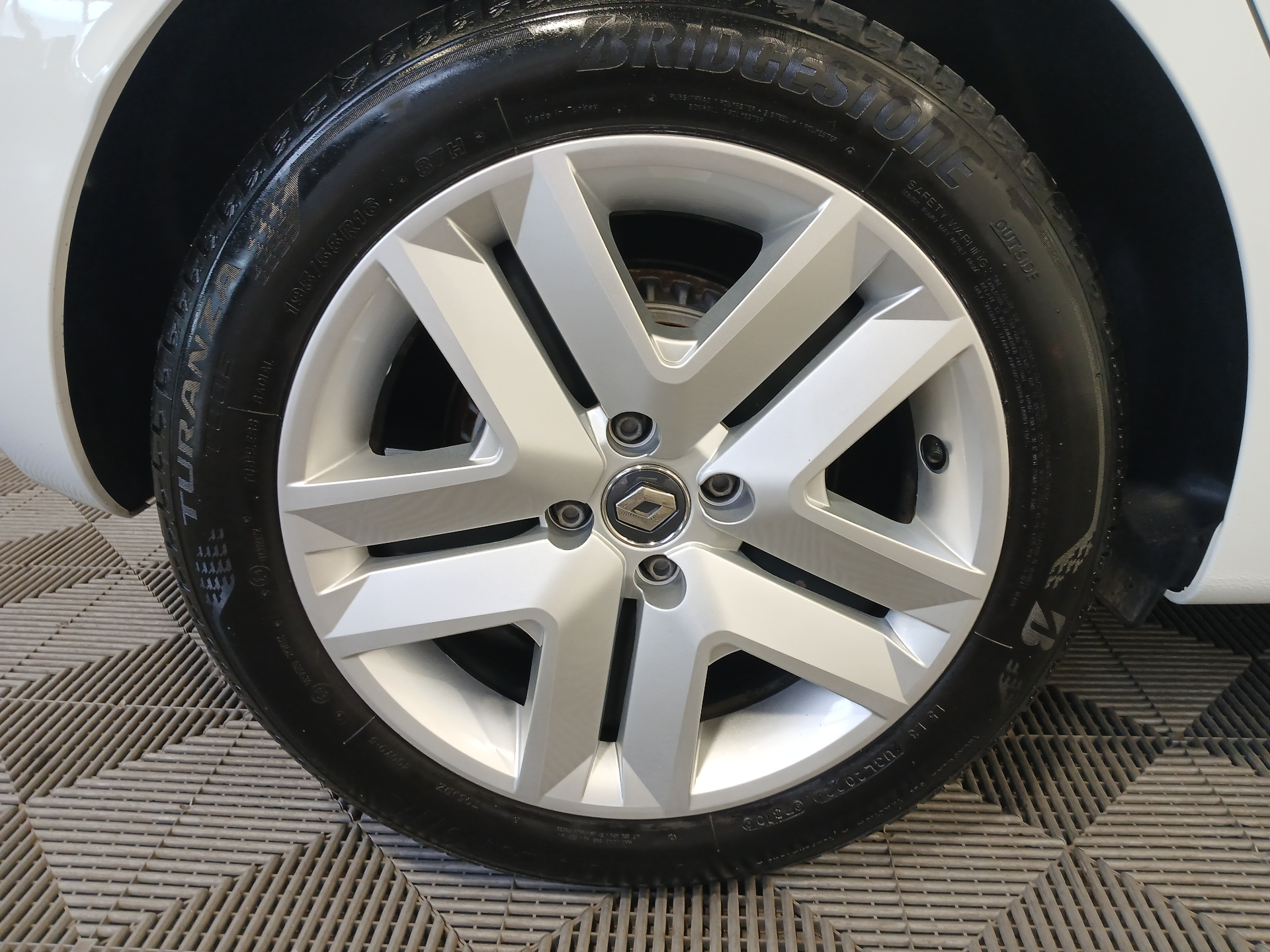 RENAULT CLIO V Business Blue dCi 100