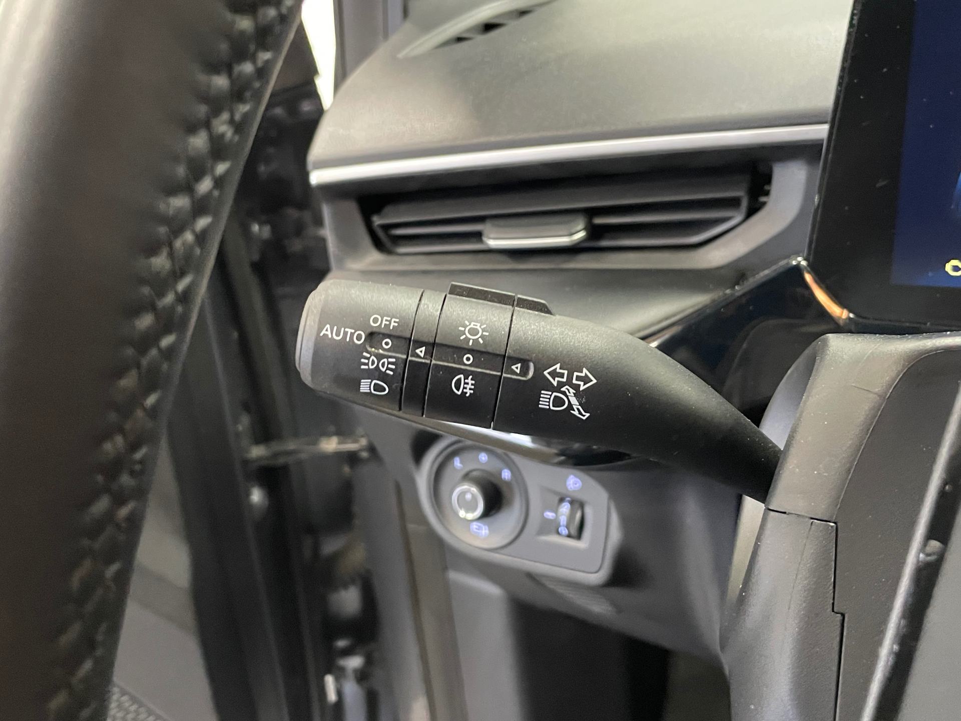 MG MG3 1.5 L Hybrid+ 195 ch Luxury