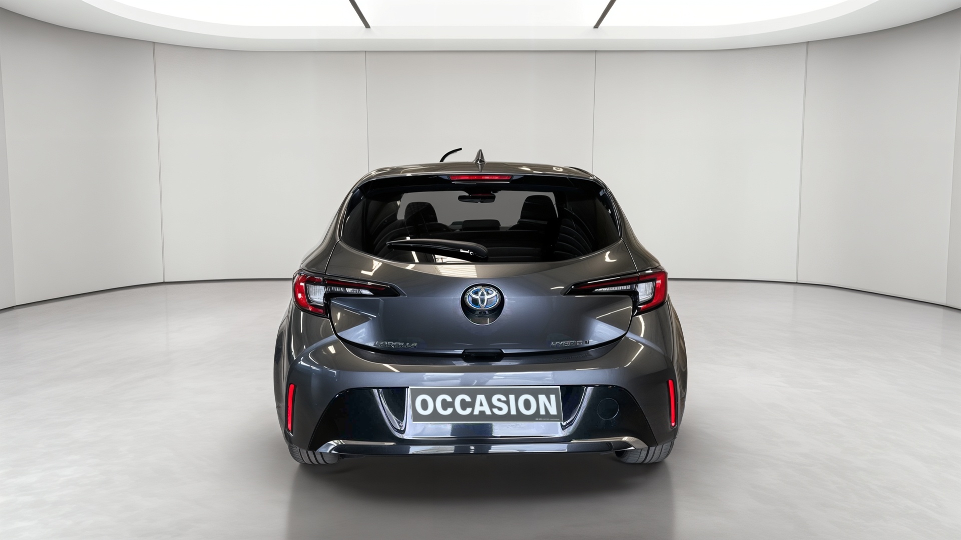 TOYOTA COROLLA HYBRIDE 140ch Design