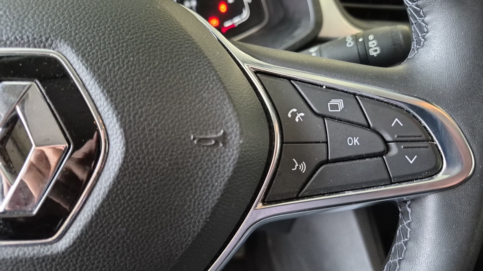 RENAULT CAPTUR E-Tech full hybrid 145 Equilibre