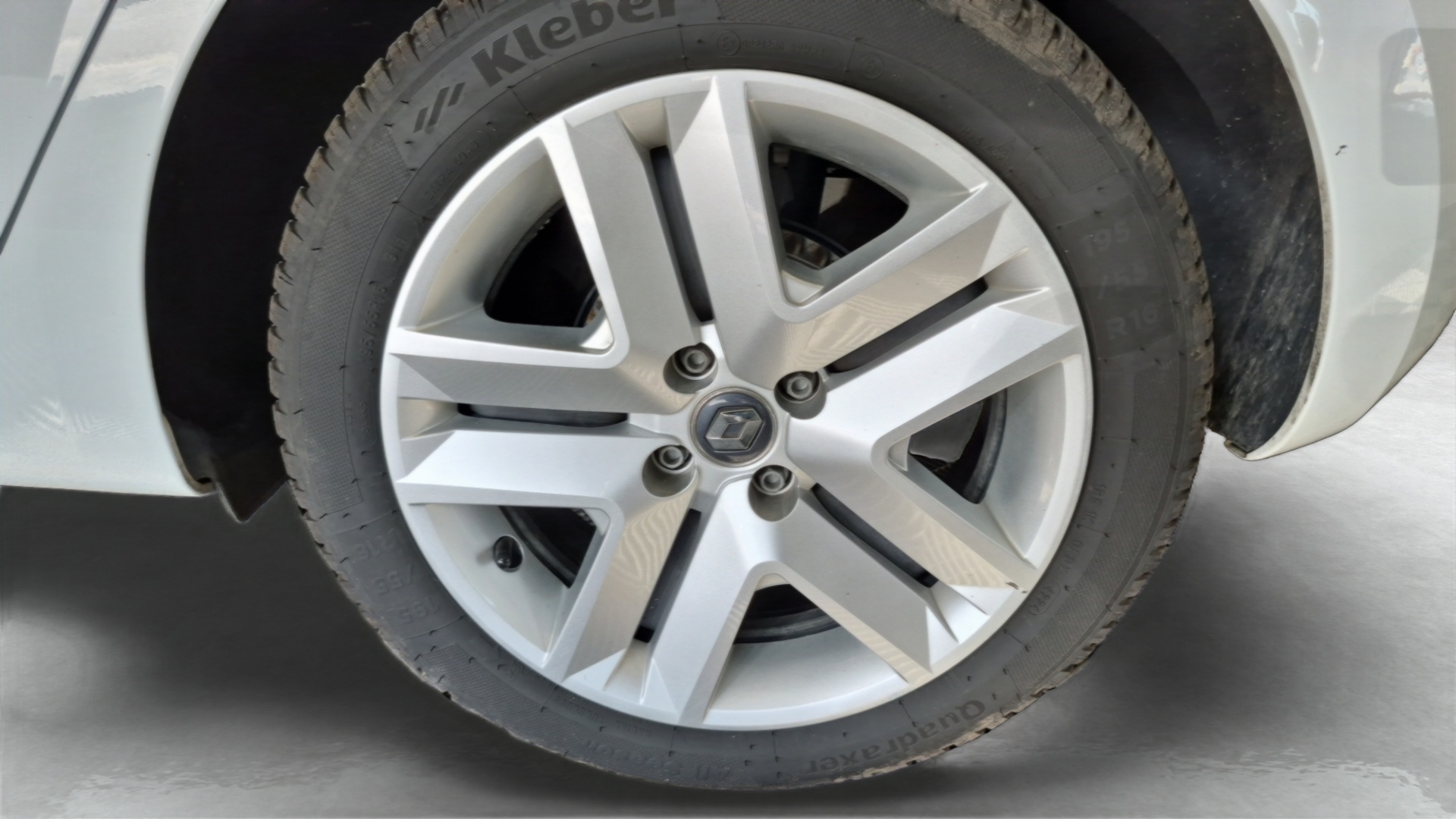 RENAULT CLIO V Business SCe 65