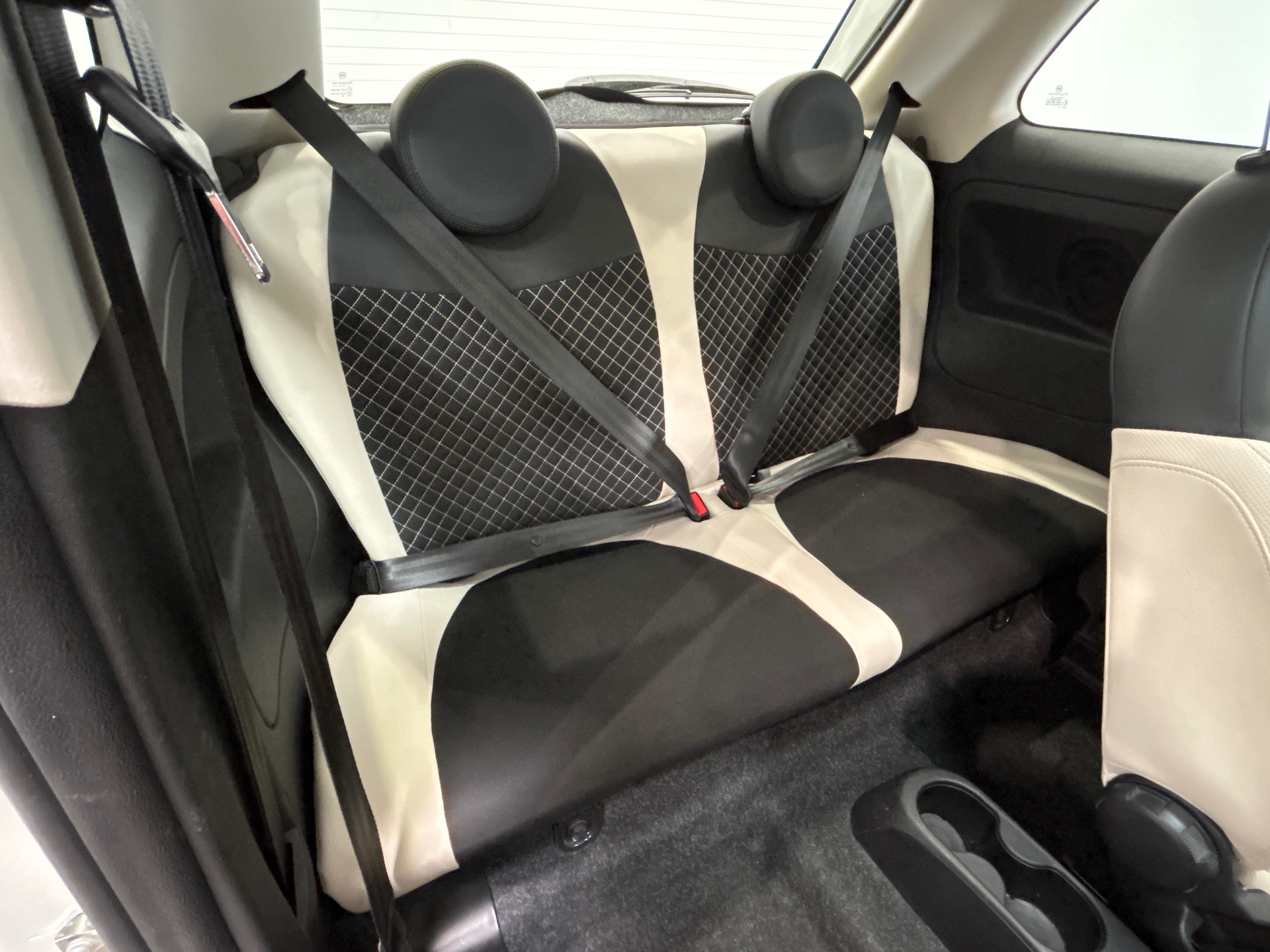 FIAT 500 MY22 1.0 70 ch Hybride BSG S/S Dolcevita