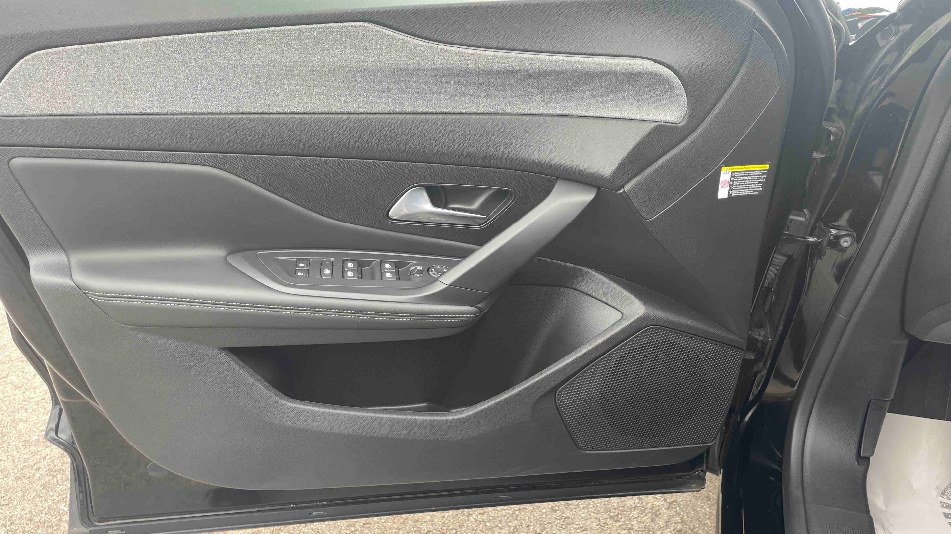 PEUGEOT 408 Hybrid 136 e-DCS6 Allure