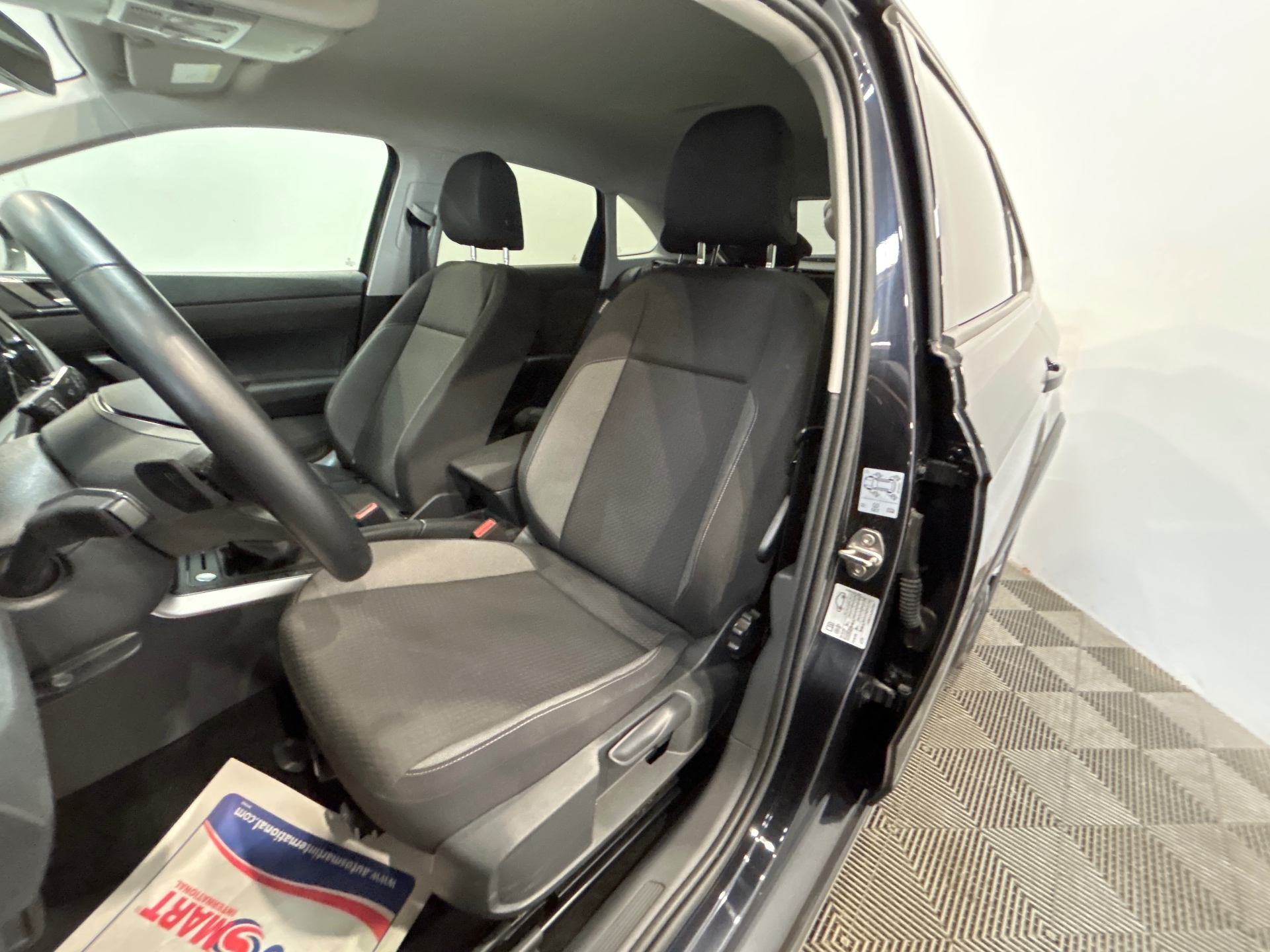 VOLKSWAGEN TAIGO TSI 115 HP LIFE DSG