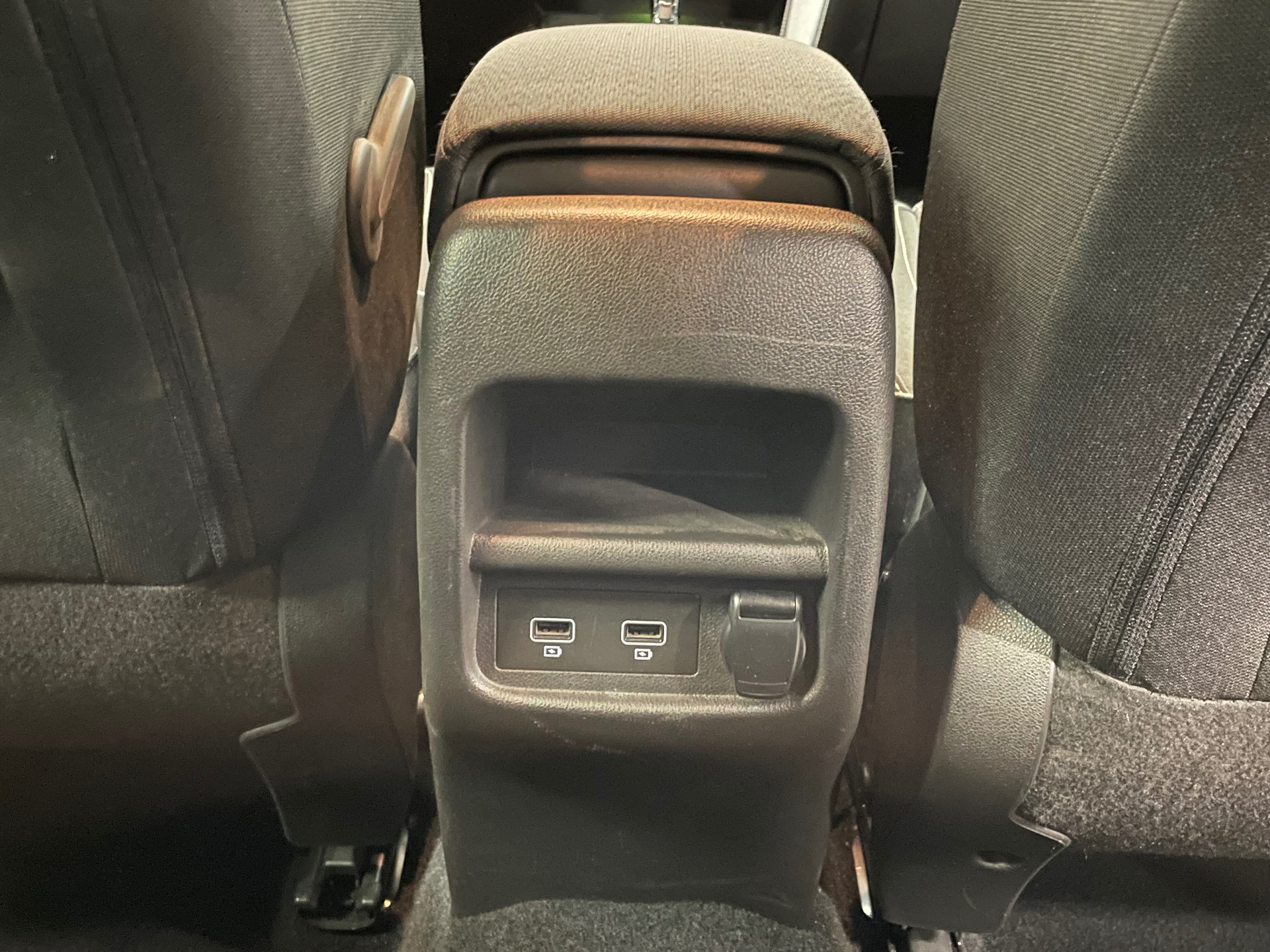 RENAULT KADJAR Business Blue dCi 115 EDC
