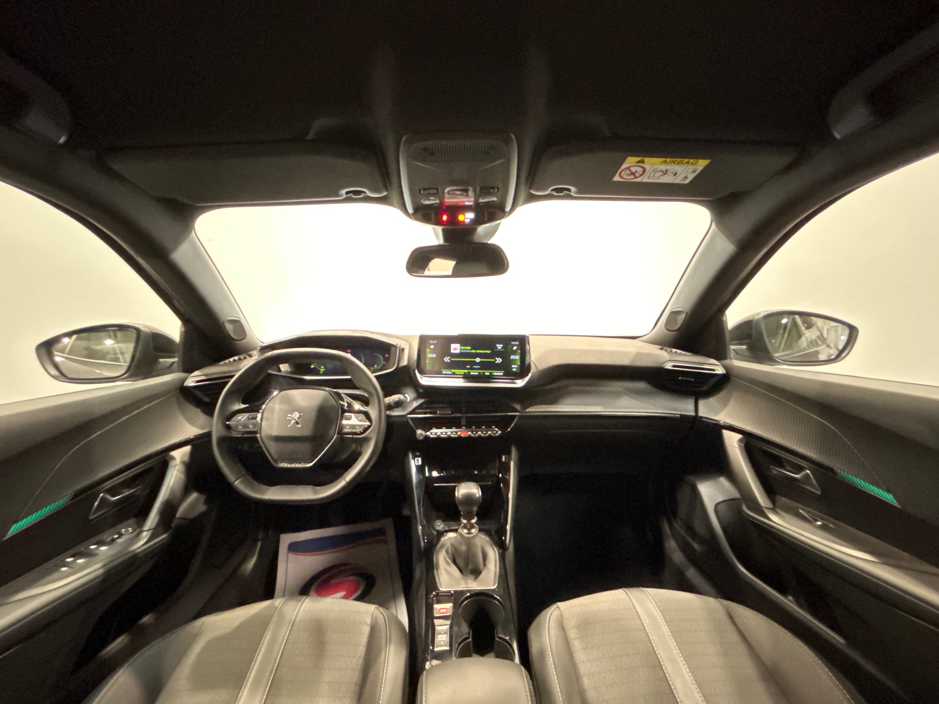 PEUGEOT 2008 PureTech 130 S&S BVM6 Allure Pack