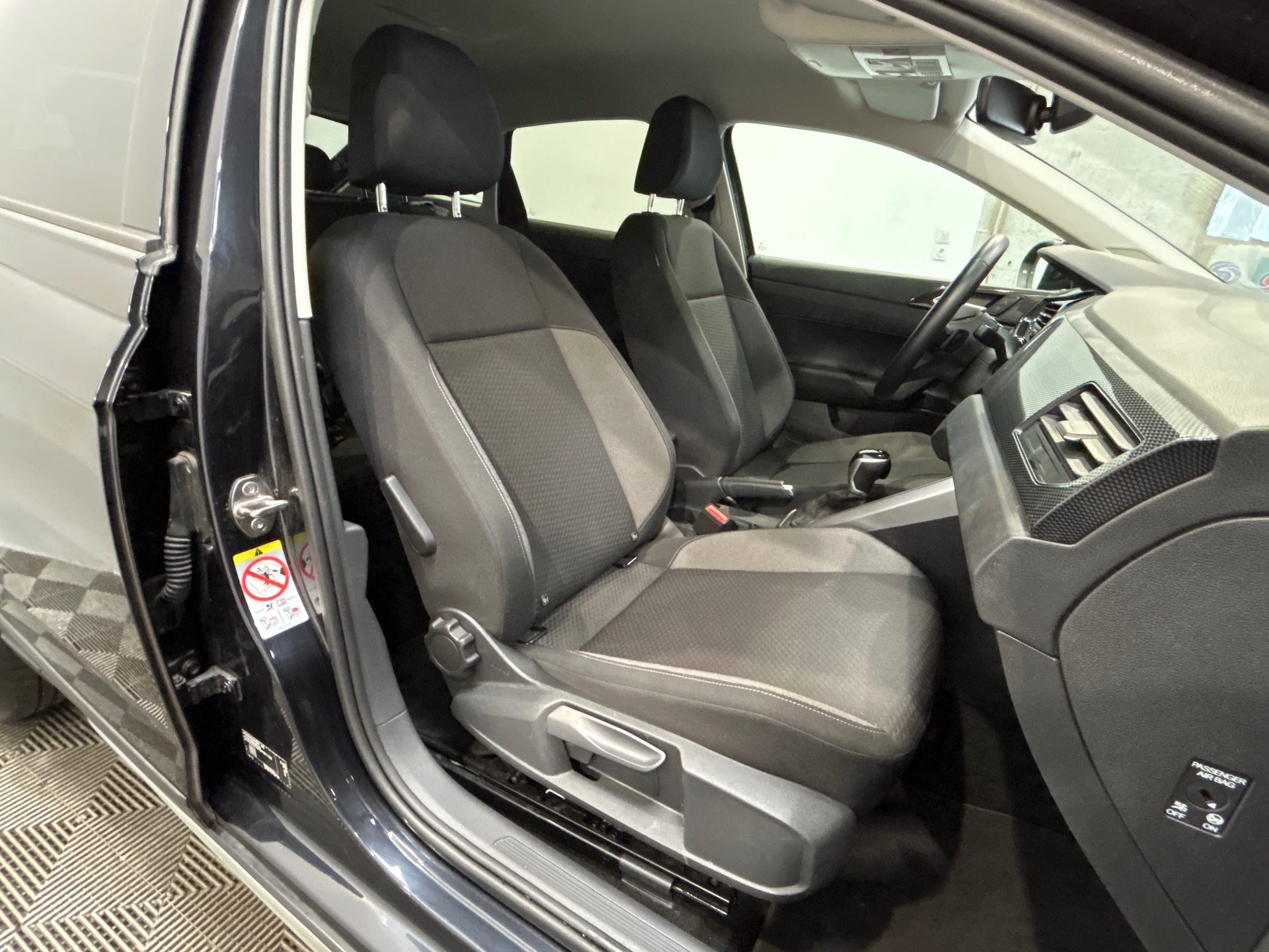 VOLKSWAGEN TAIGO TSI 115 HP LIFE DSG