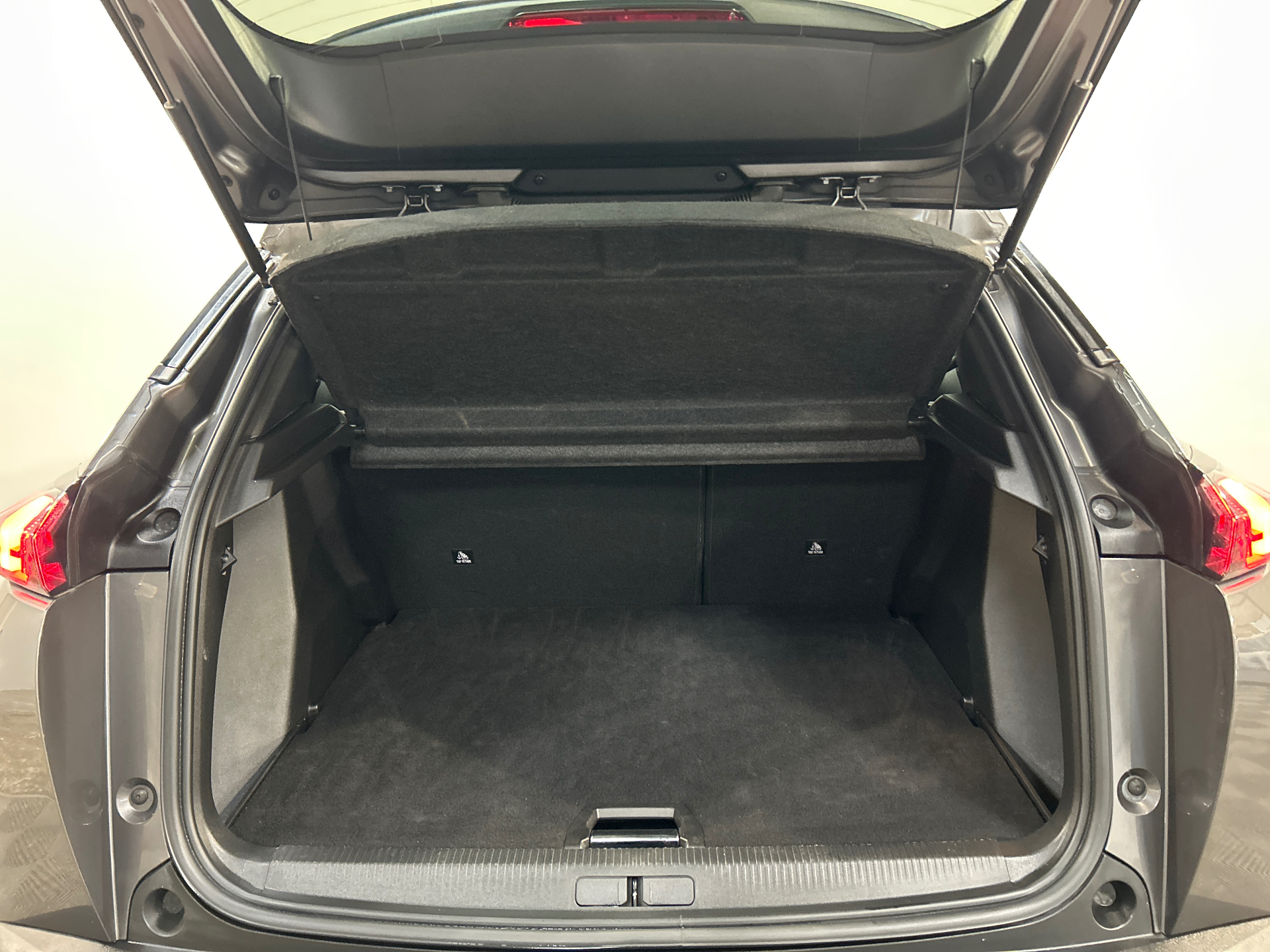 PEUGEOT 2008 PureTech 130 S&S BVM6 Allure Pack