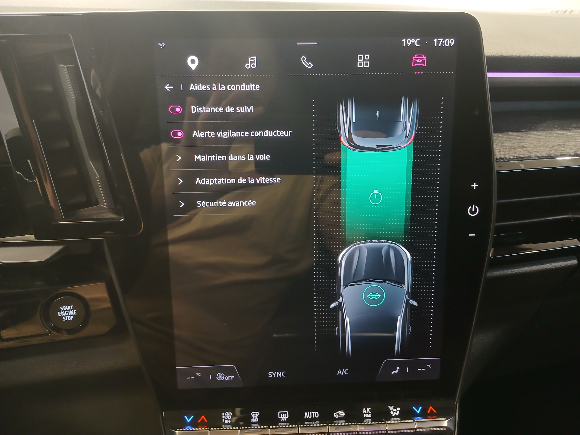 RENAULT AUSTRAL E-Tech hybrid 200 Techno