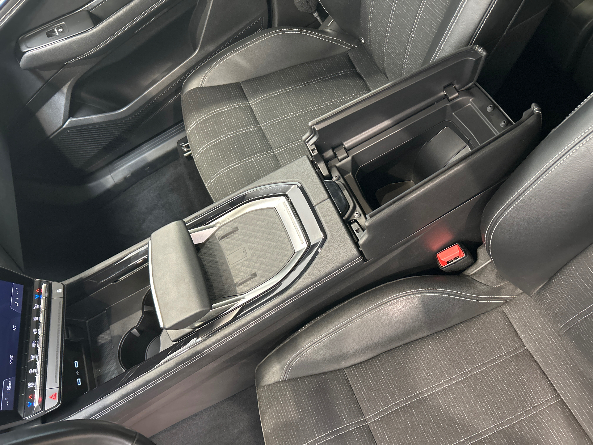 RENAULT AUSTRAL techno E-Tech full hybrid 200