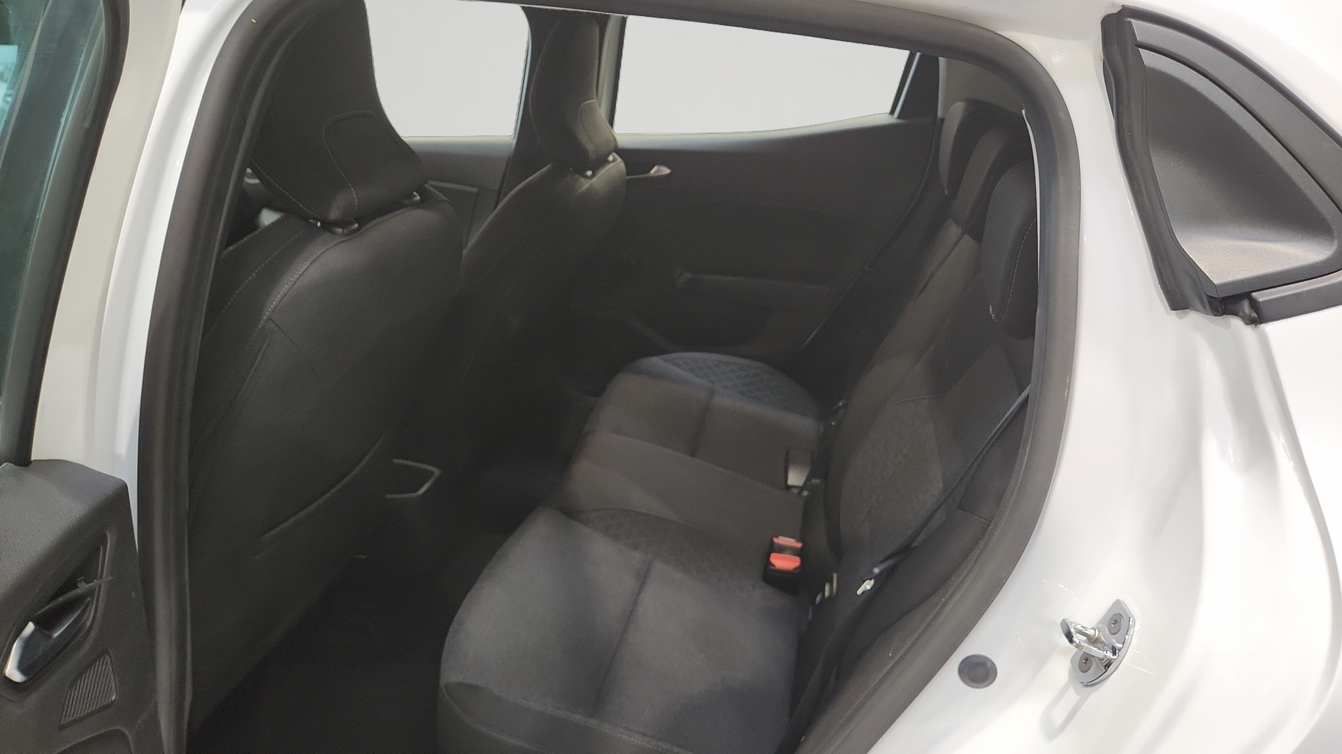RENAULT CLIO V TCe 90 Business
