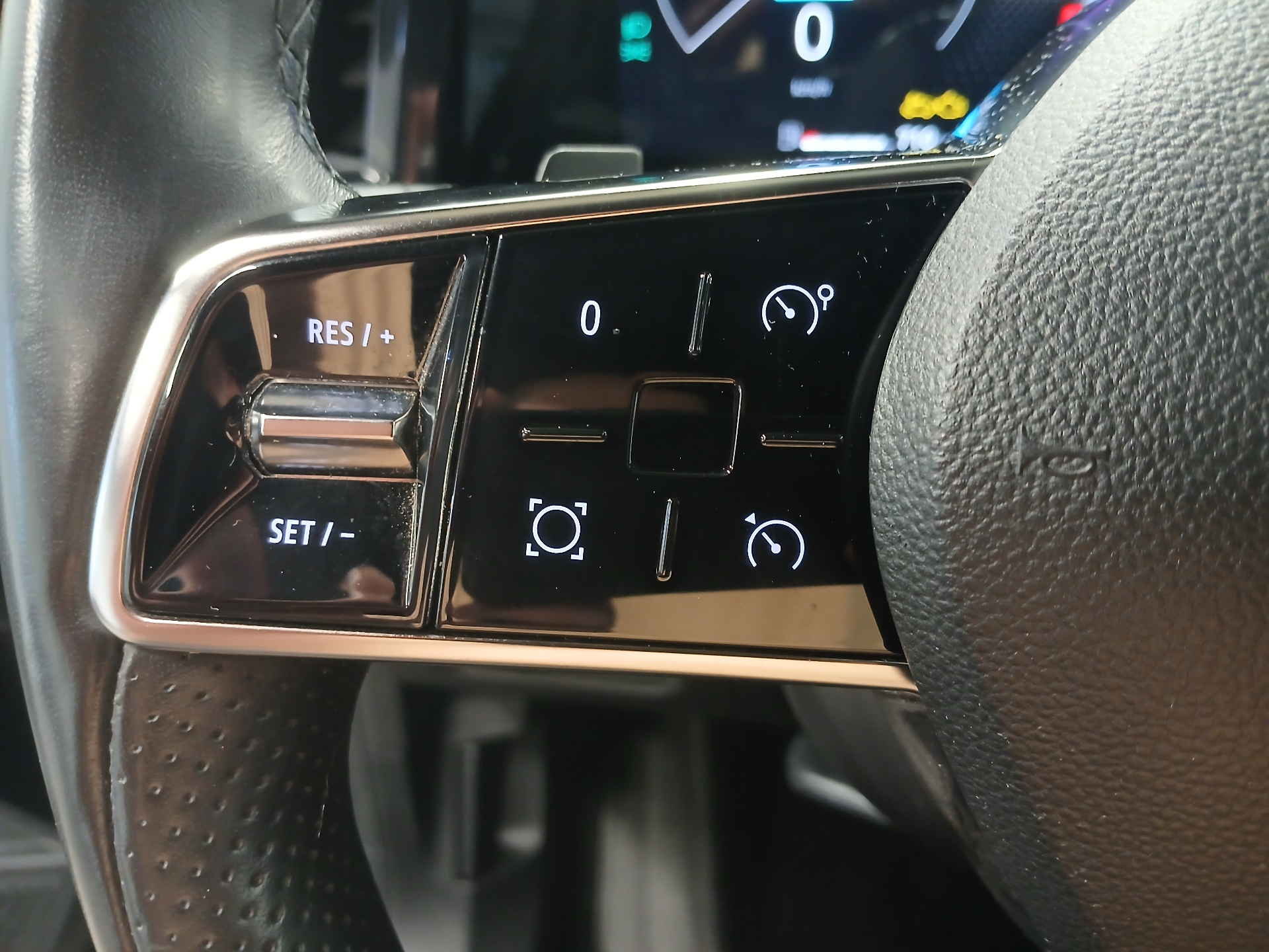 RENAULT AUSTRAL E-Tech hybrid 200 Techno