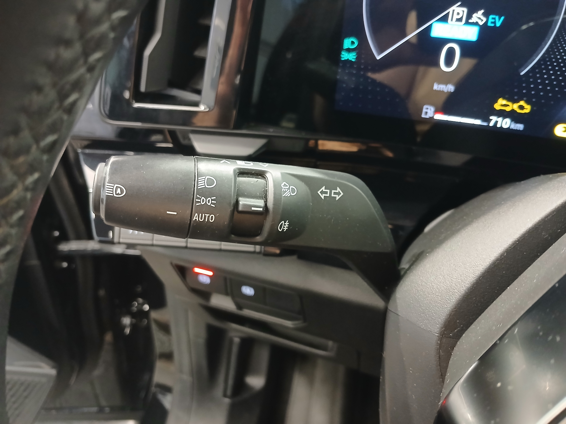 RENAULT AUSTRAL E-Tech hybrid 200 Techno