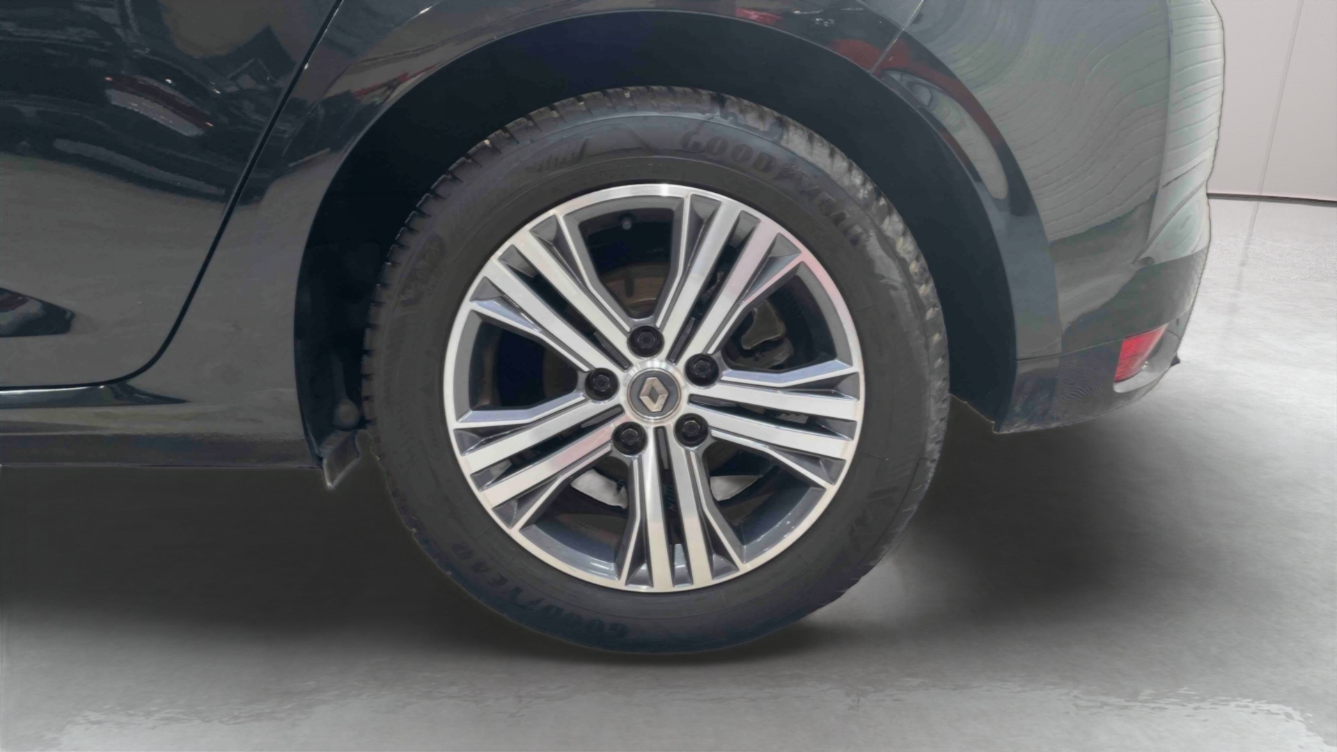 RENAULT MEGANE IV BERLINE Blue dCi 115 EDC - 21B Intens