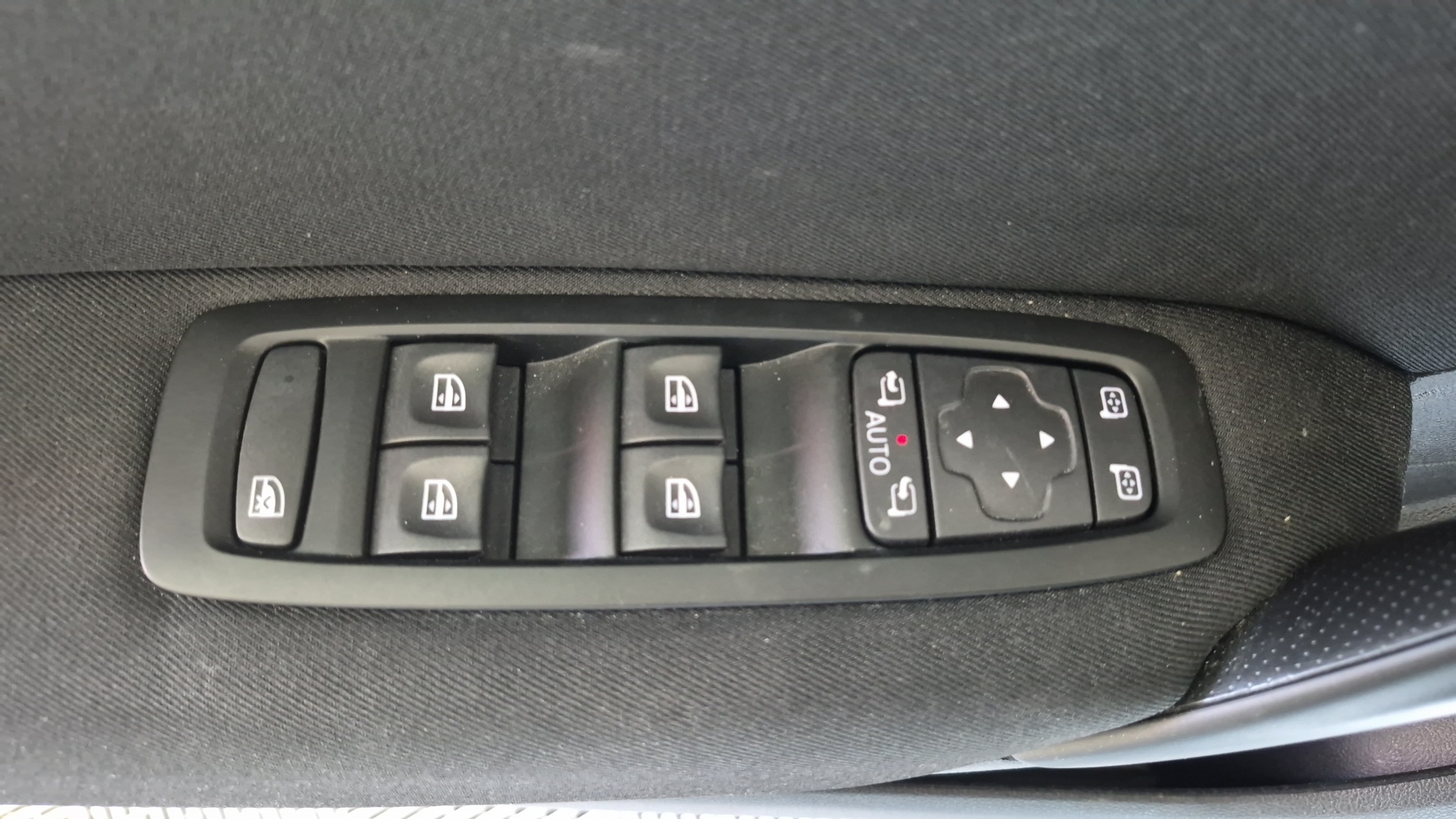 RENAULT MEGANE IV BERLINE Blue dCi 115 - 21N Business