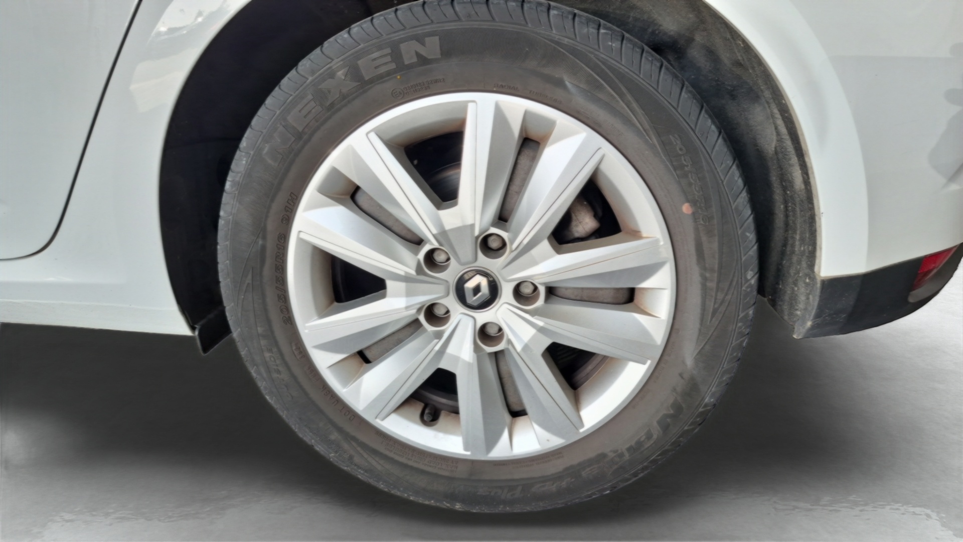 RENAULT MEGANE IV BERLINE Blue dCi 115 - 21N Business
