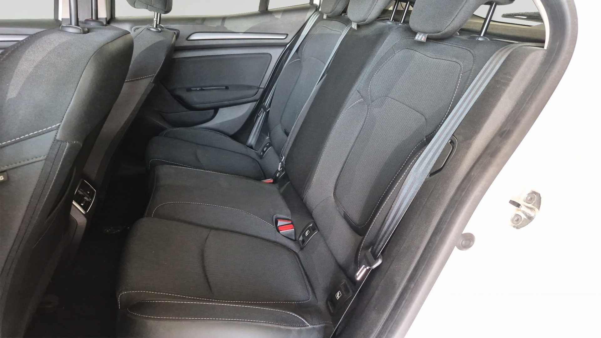 RENAULT MEGANE IV BERLINE Blue dCi 115 - 21N Business